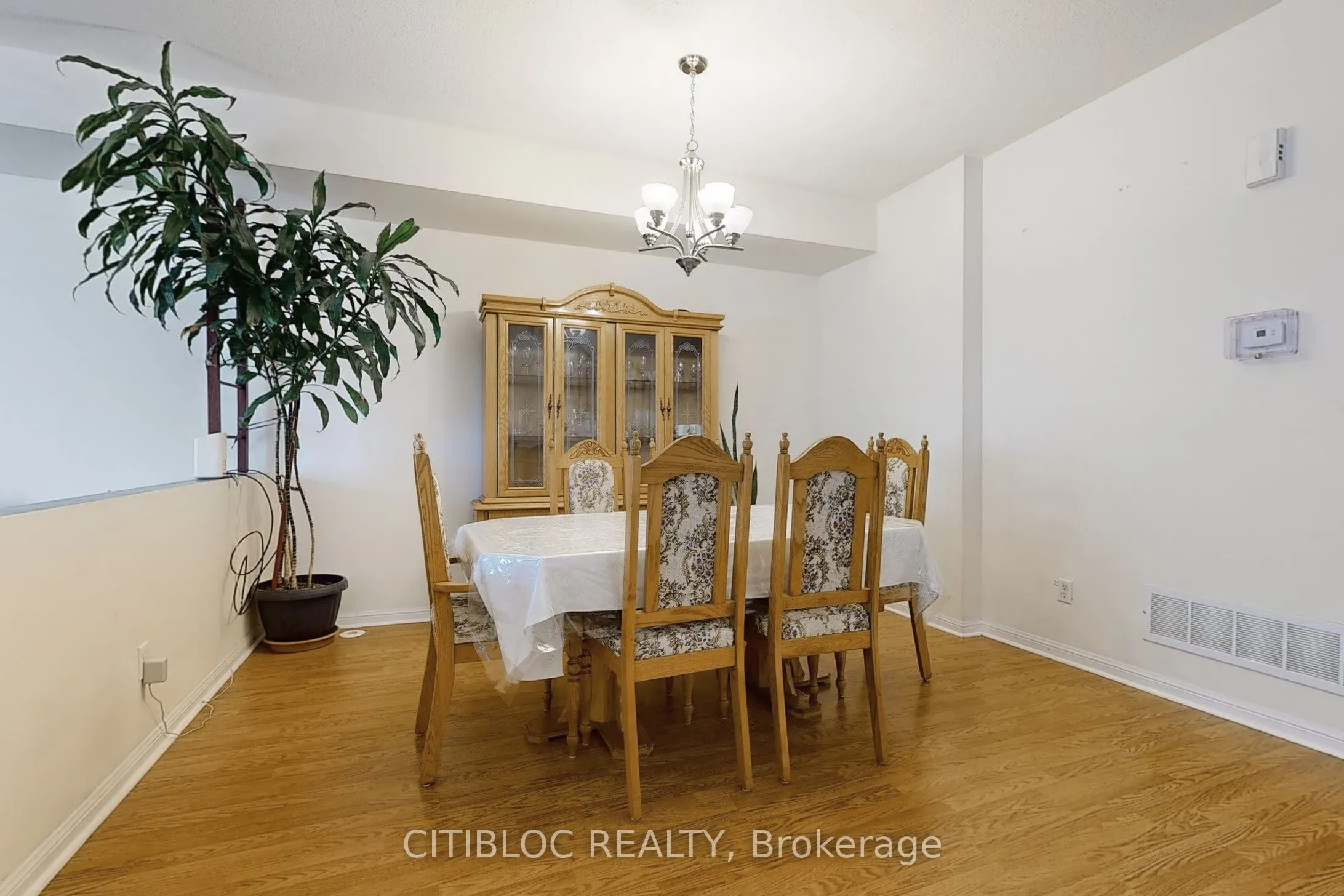 3029 Finch Avenue W #13