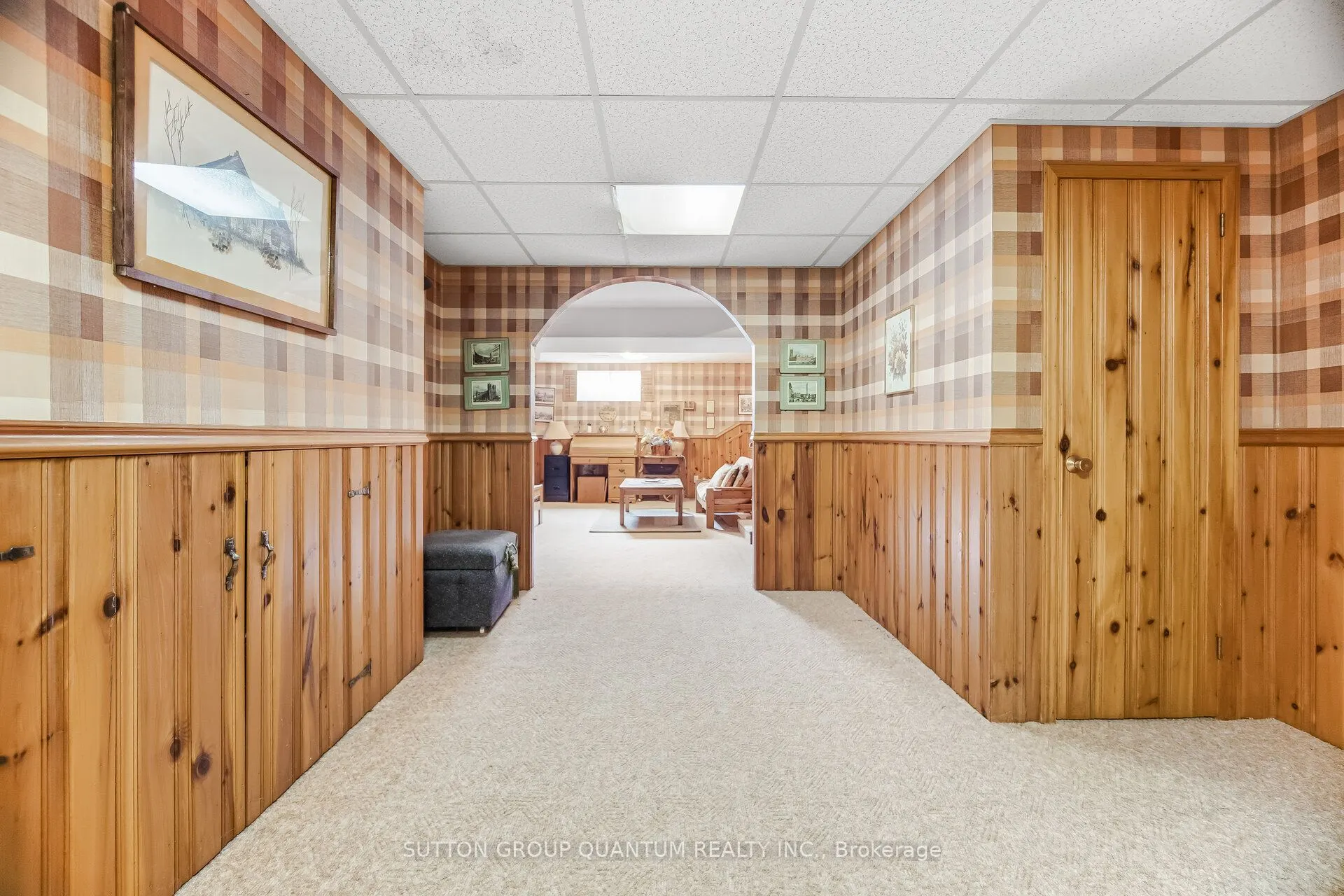 1511 Ifield Road