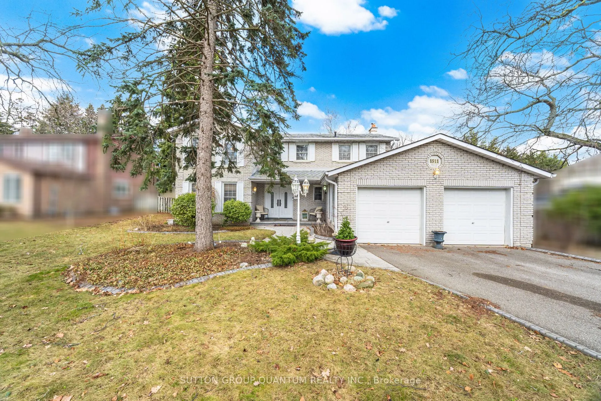 1511 Ifield Road