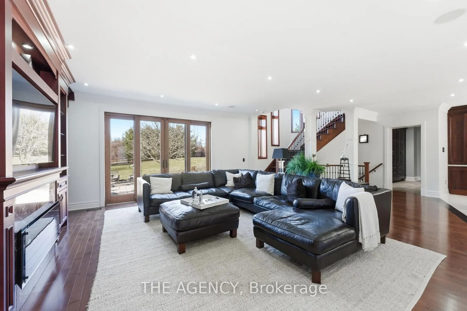 2659 2 Sideroad