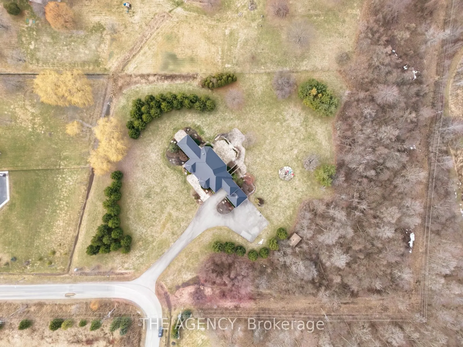 2659 2 Sideroad