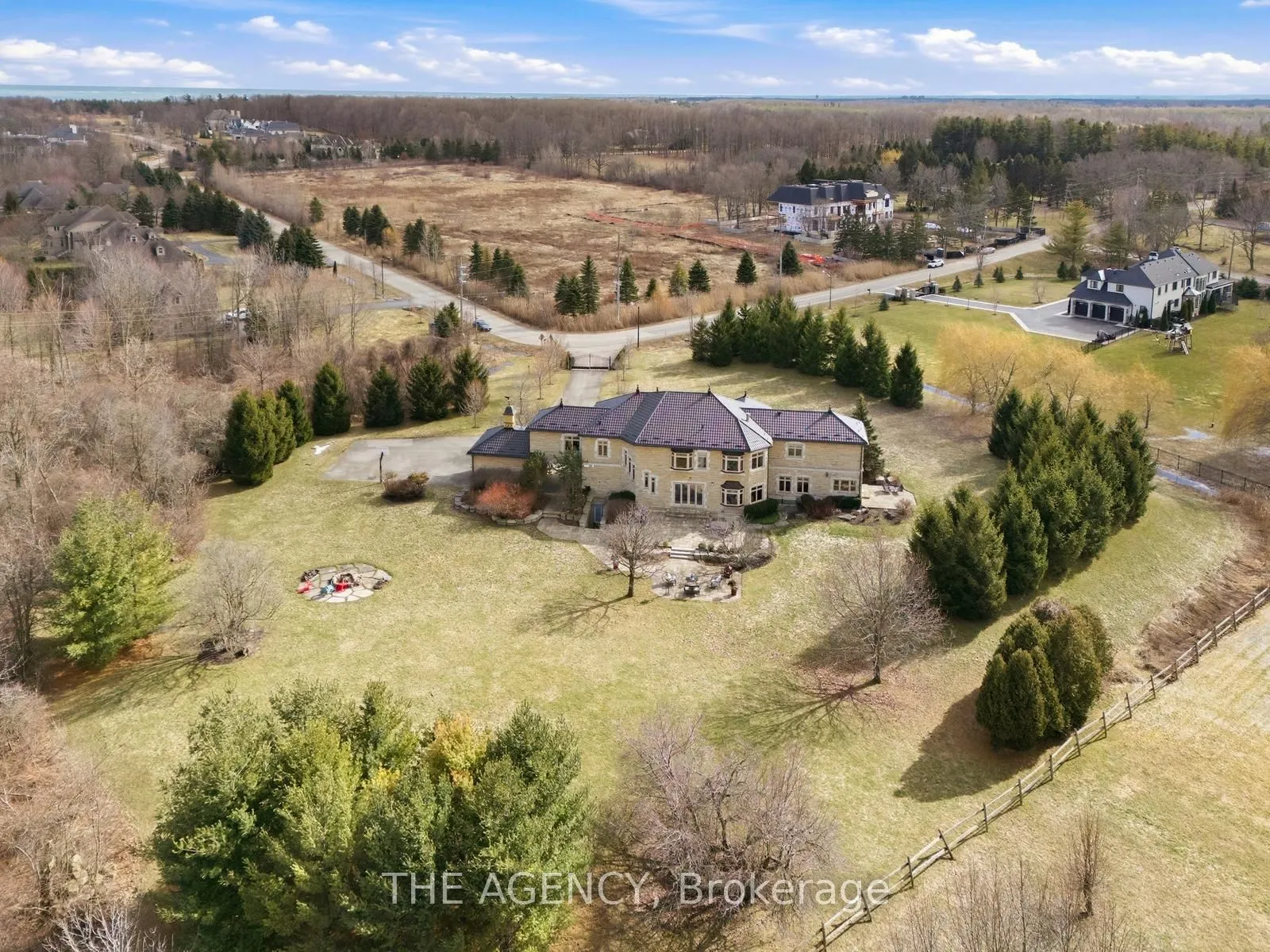 2659 2 Sideroad