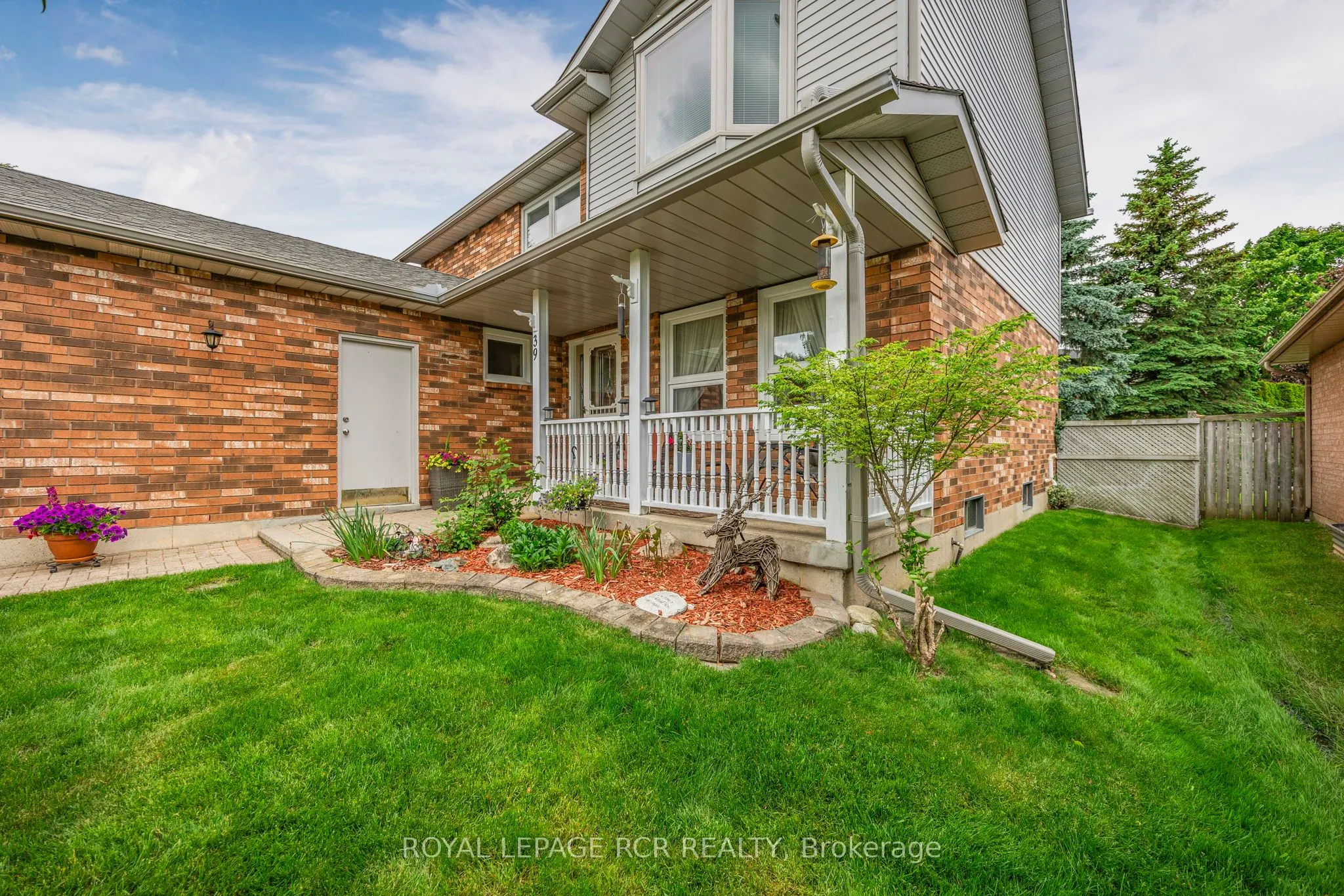 39 Passmore Avenue