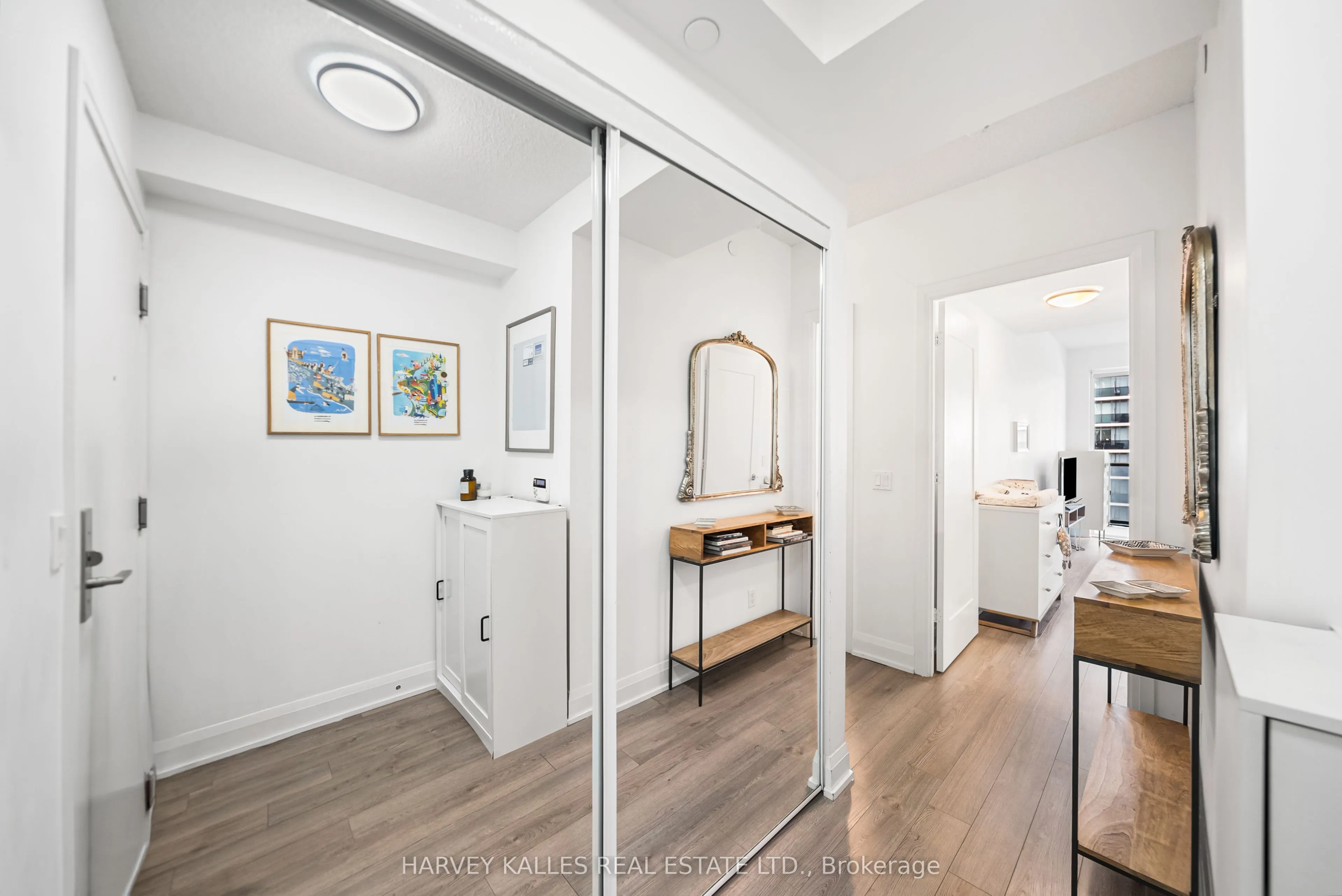 56 Annie Craig Drive #2703