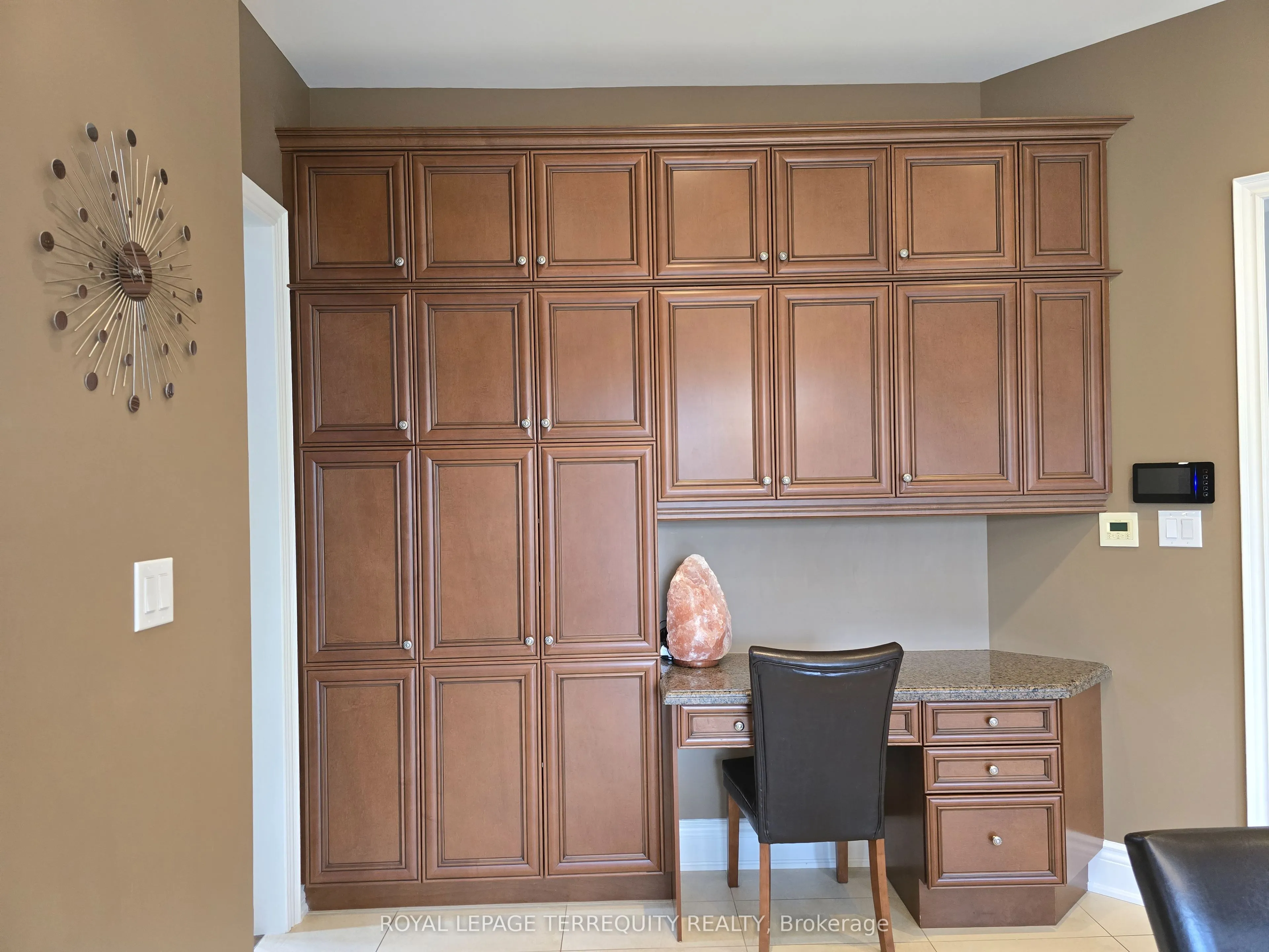 19 Black Diamond Crescent
