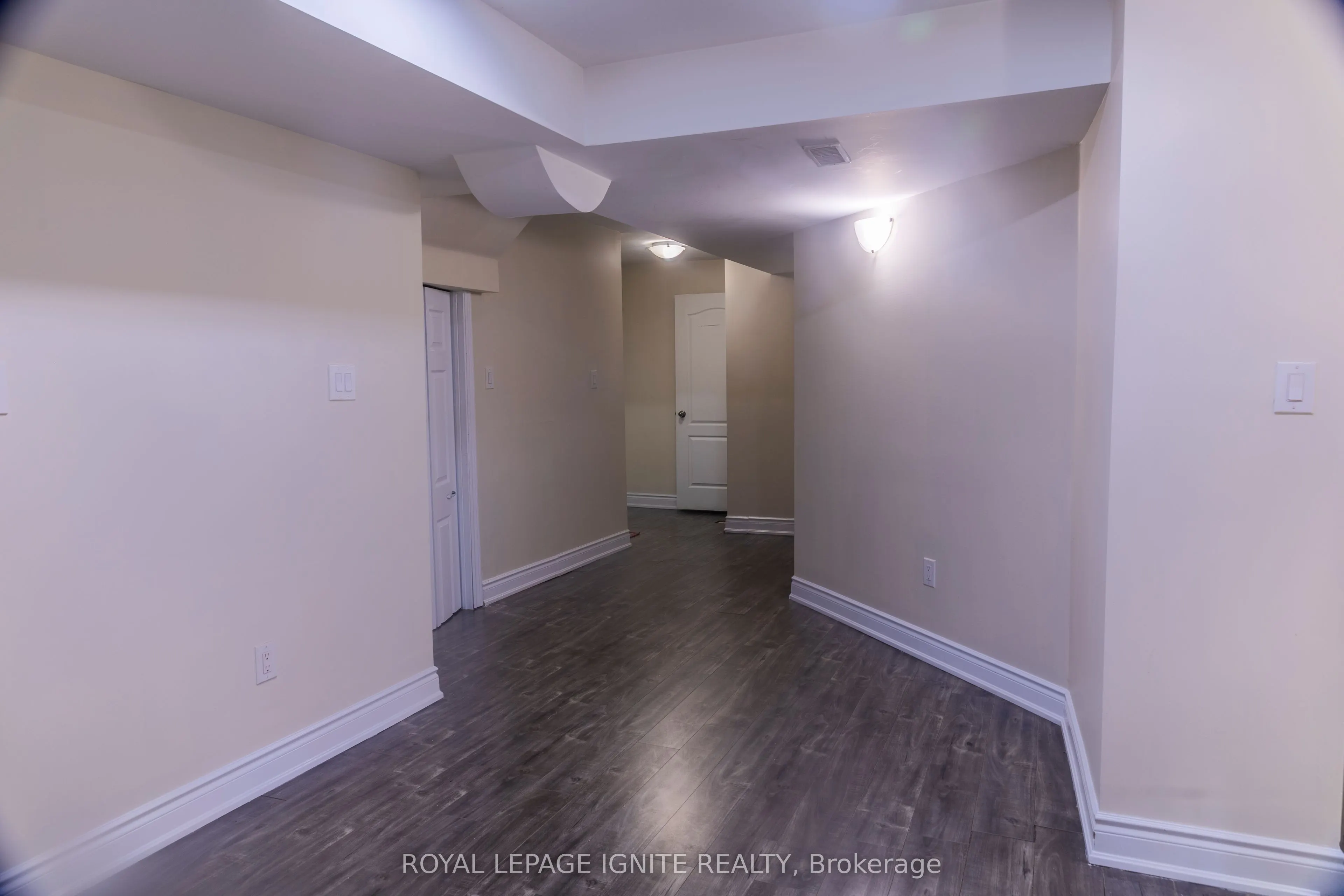 162 Cadillac Crescent #Lower