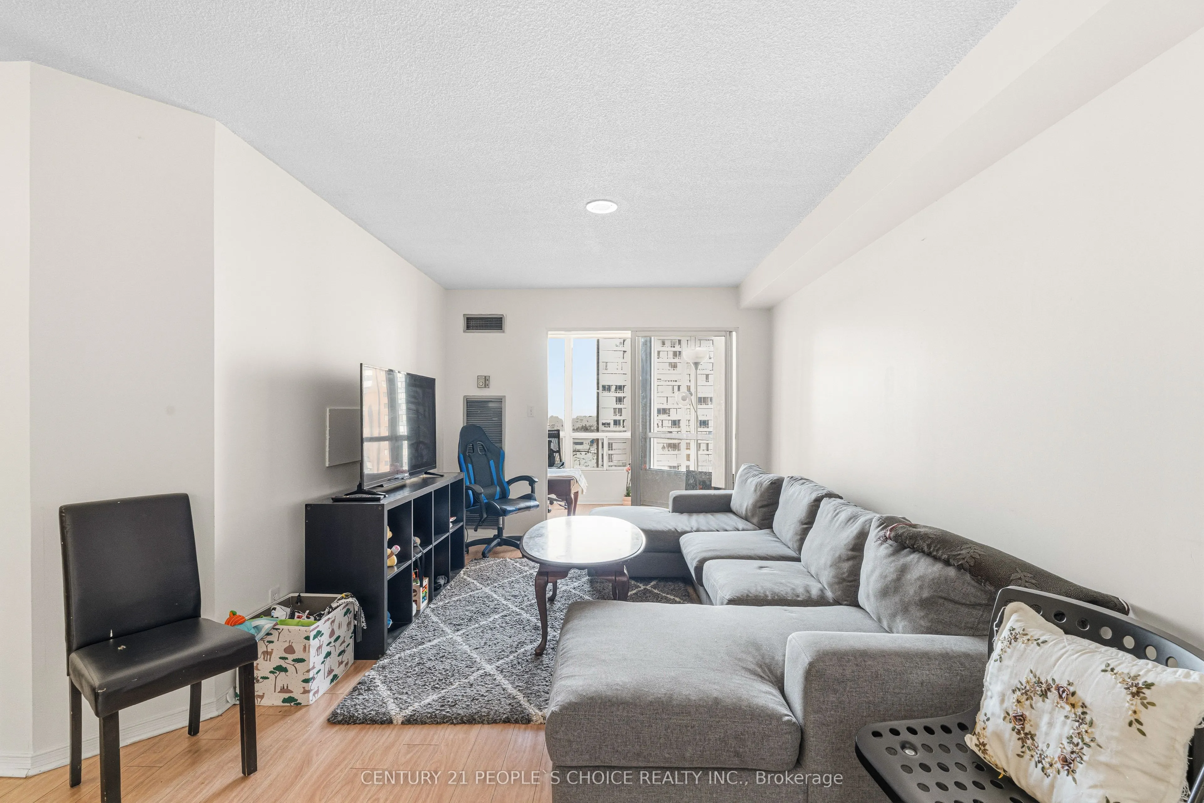 155 Hillcrest Avenue #1413
