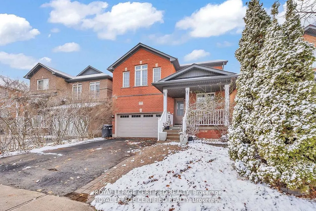 17 Chestermere Crescent