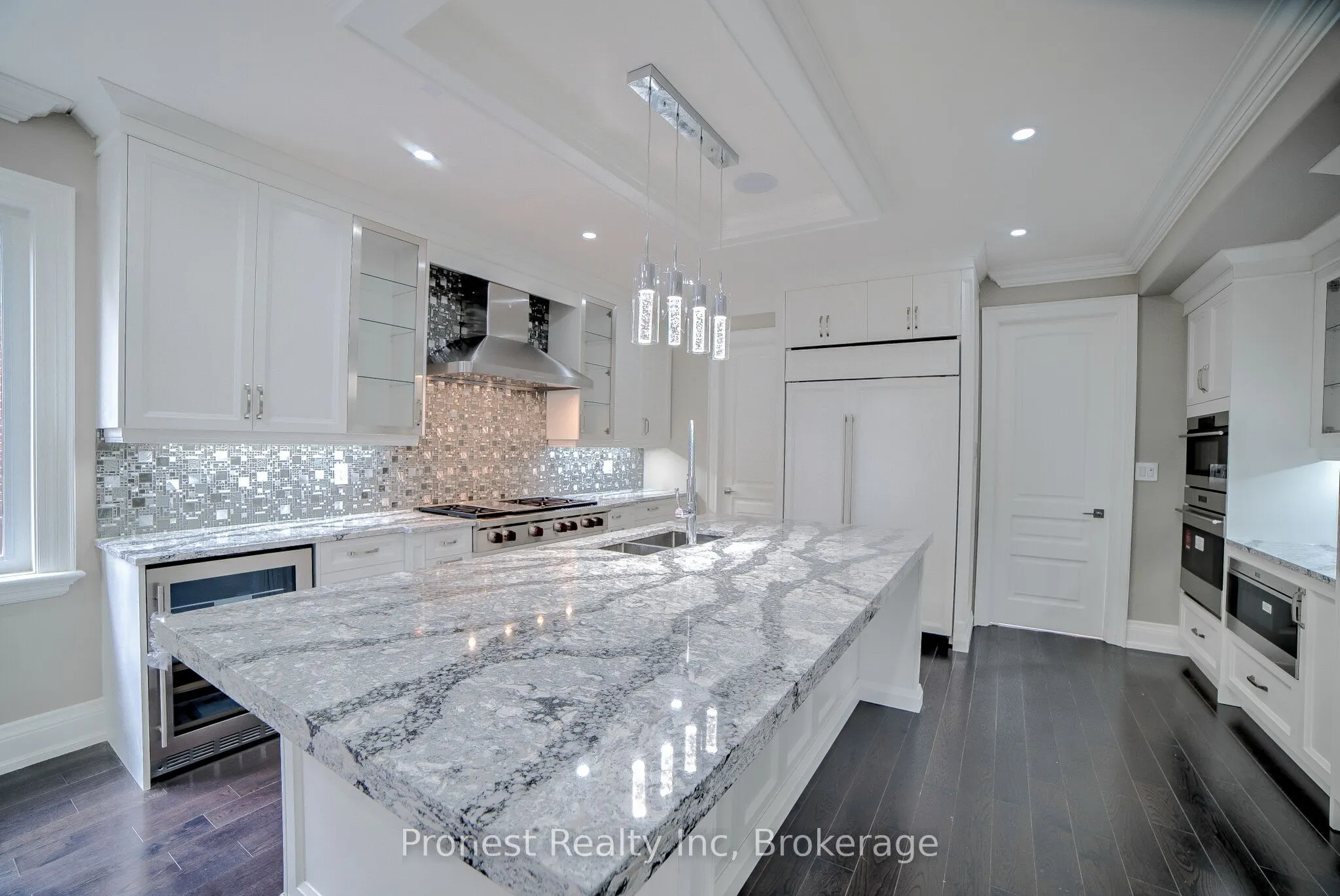 53 Eaglewood Boulevard