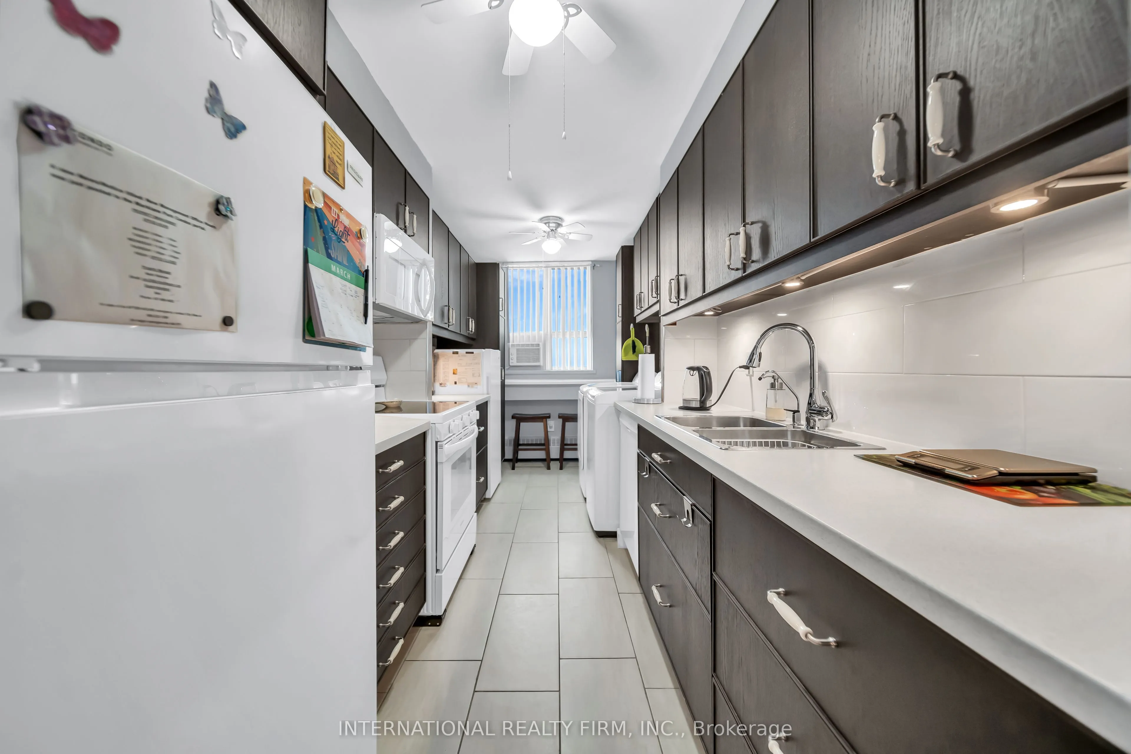 1615 Bloor Street #801