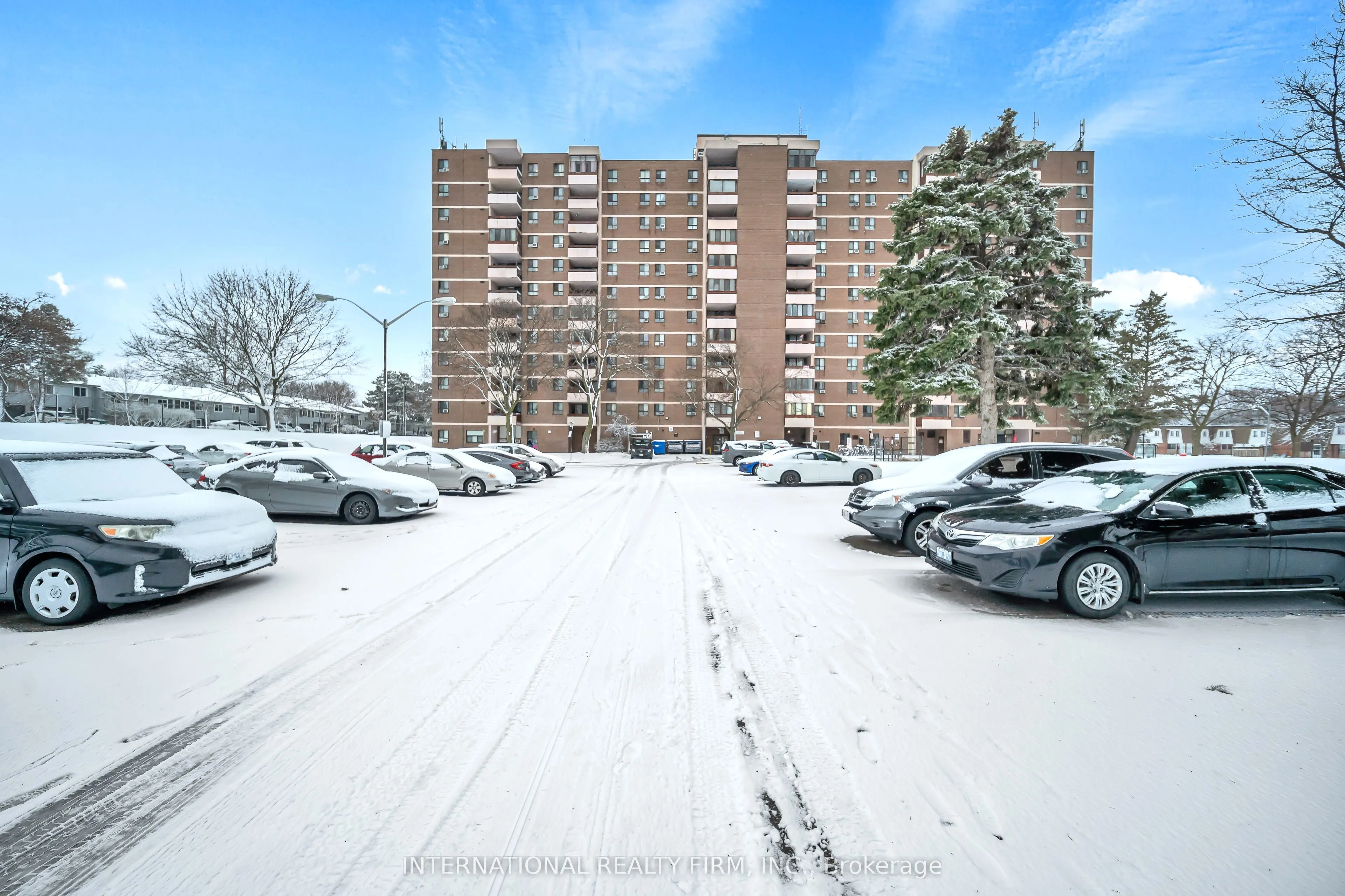 1615 Bloor Street #801