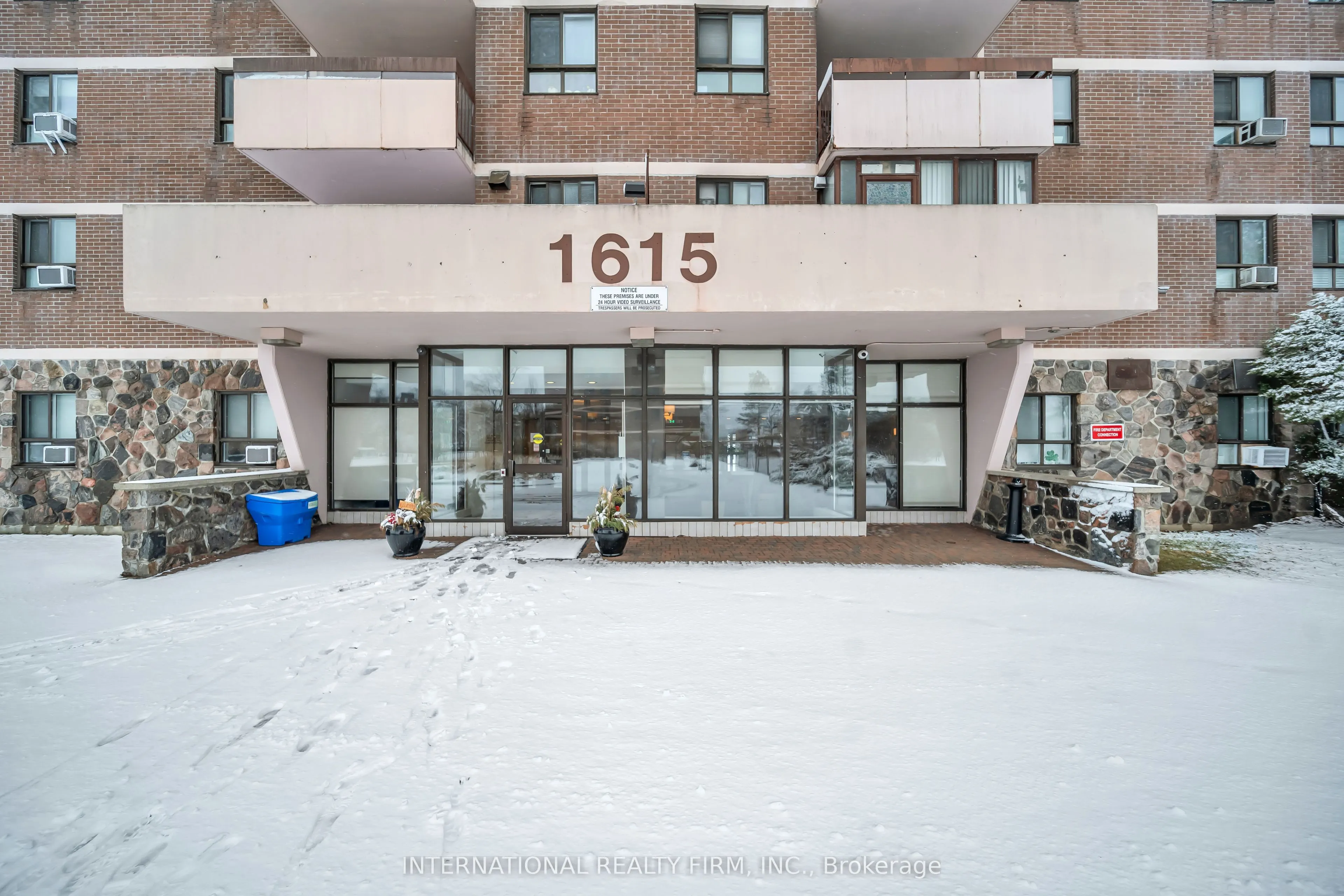 1615 Bloor Street #801