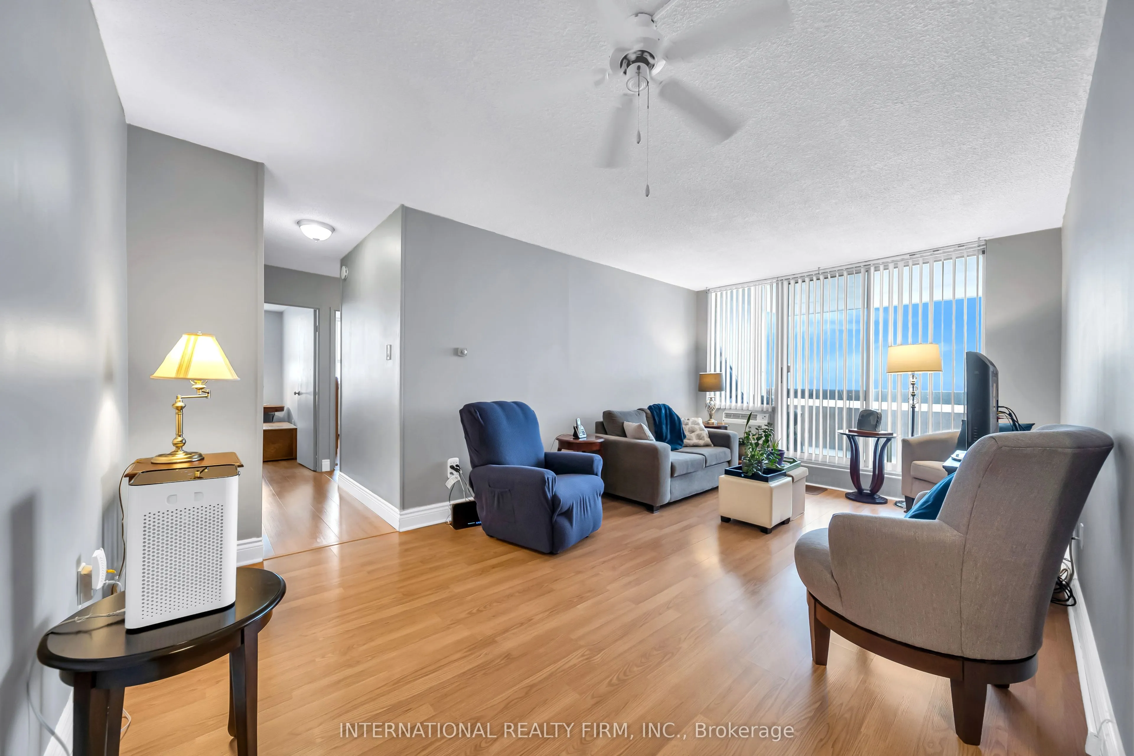 1615 Bloor Street #801