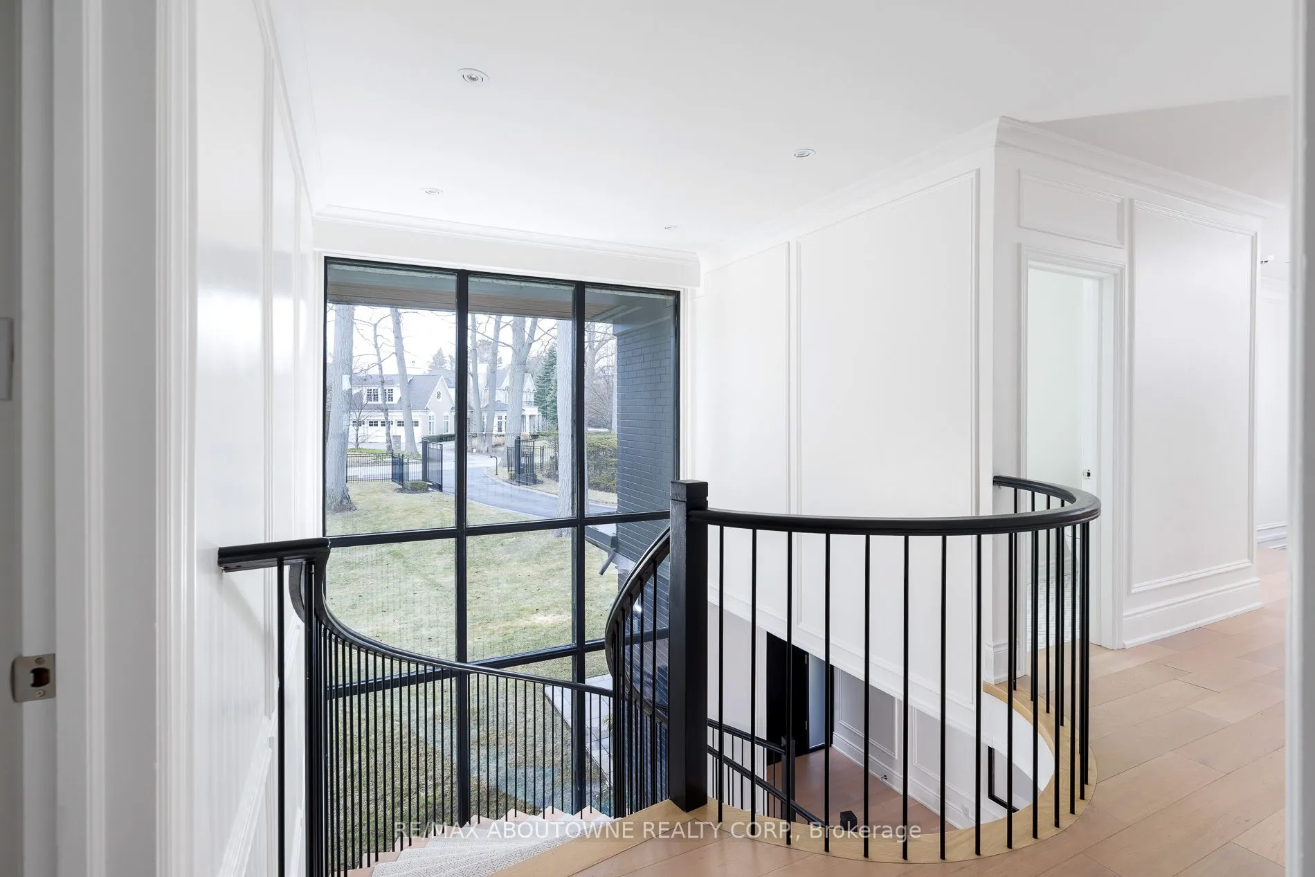 3 Ennisclare Drive