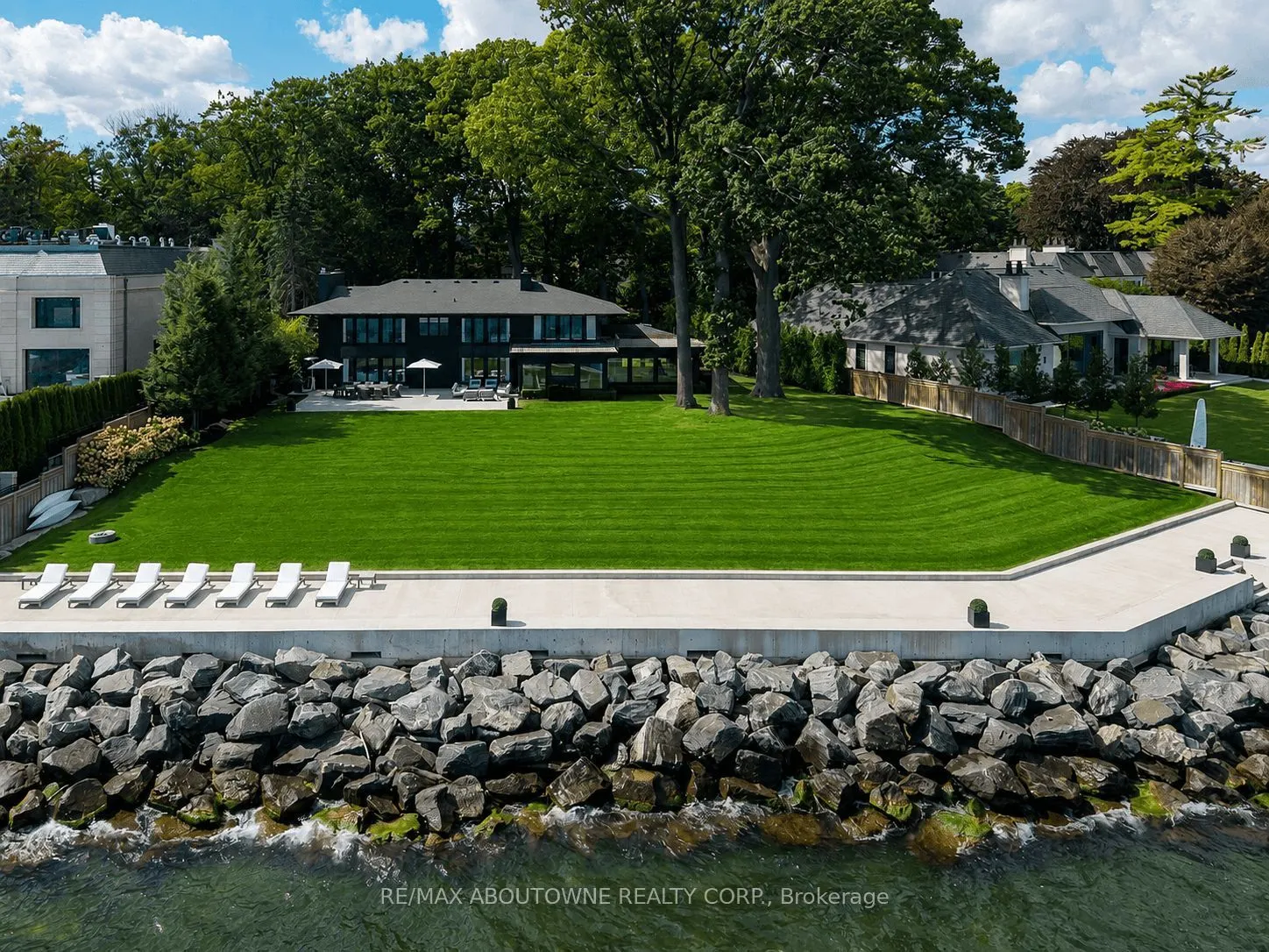 3 Ennisclare Drive