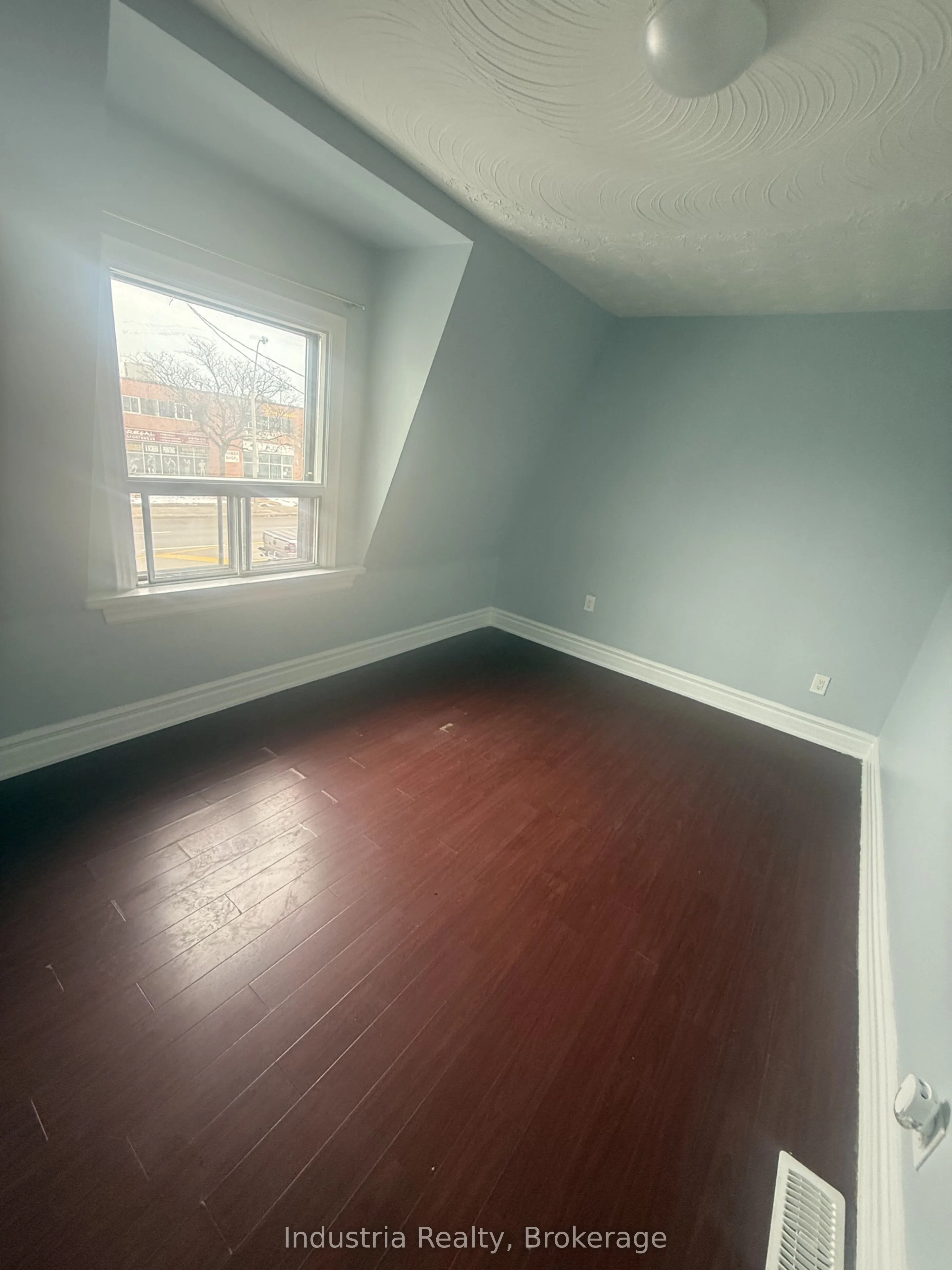 310 Weston Road