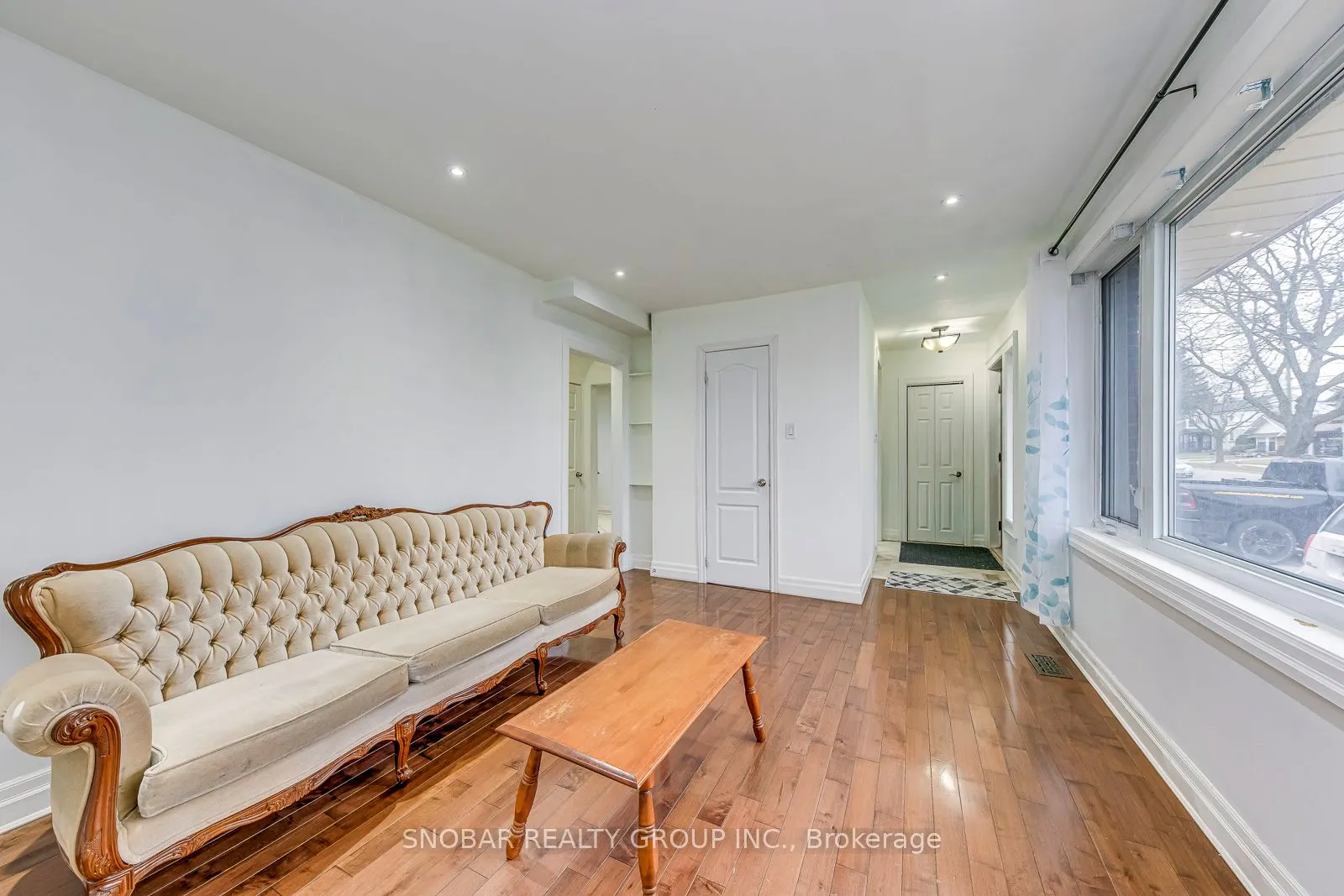 31 Genthorn Avenue