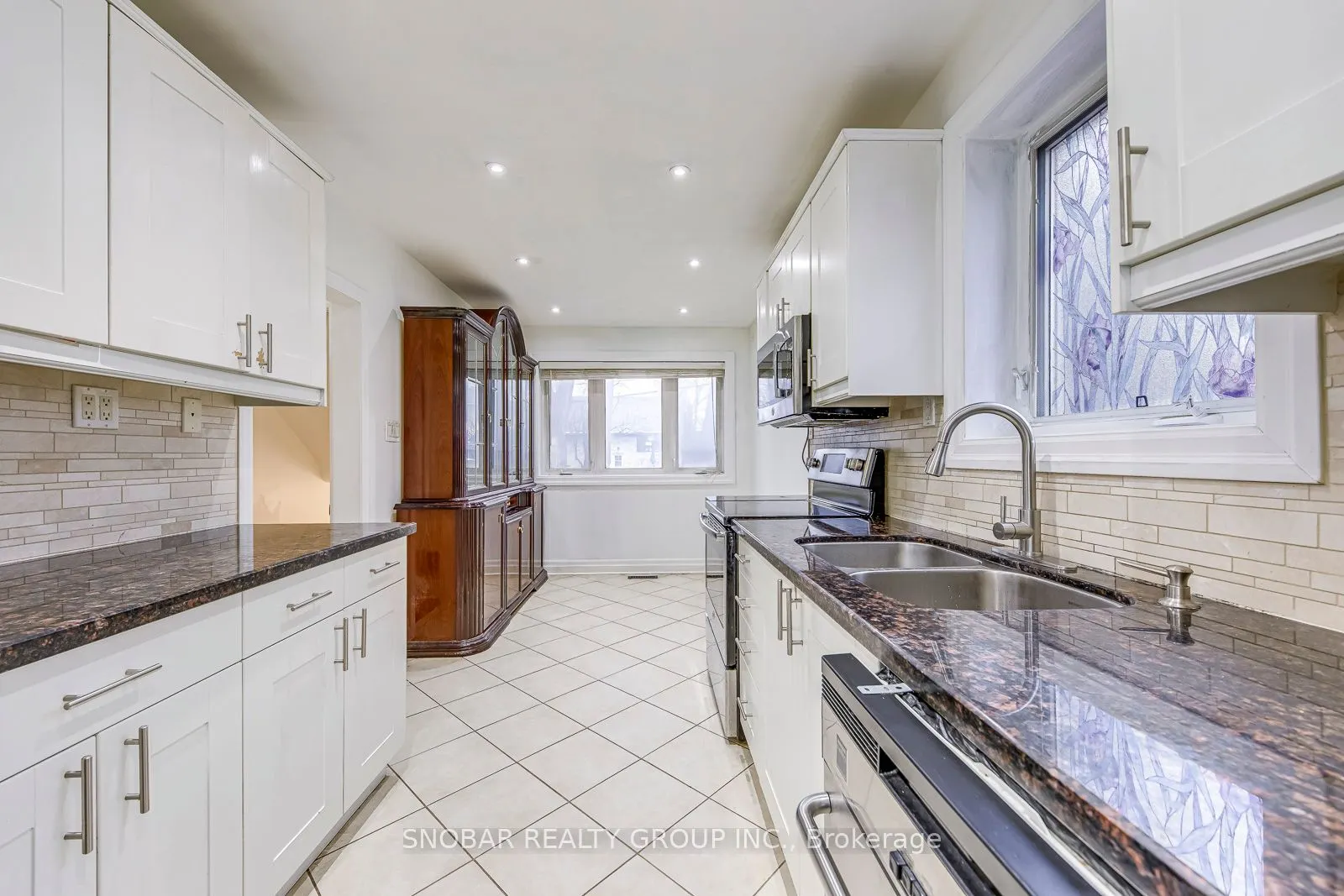 31 Genthorn Avenue