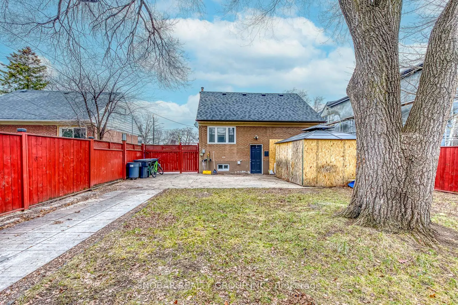 31 Genthorn Avenue