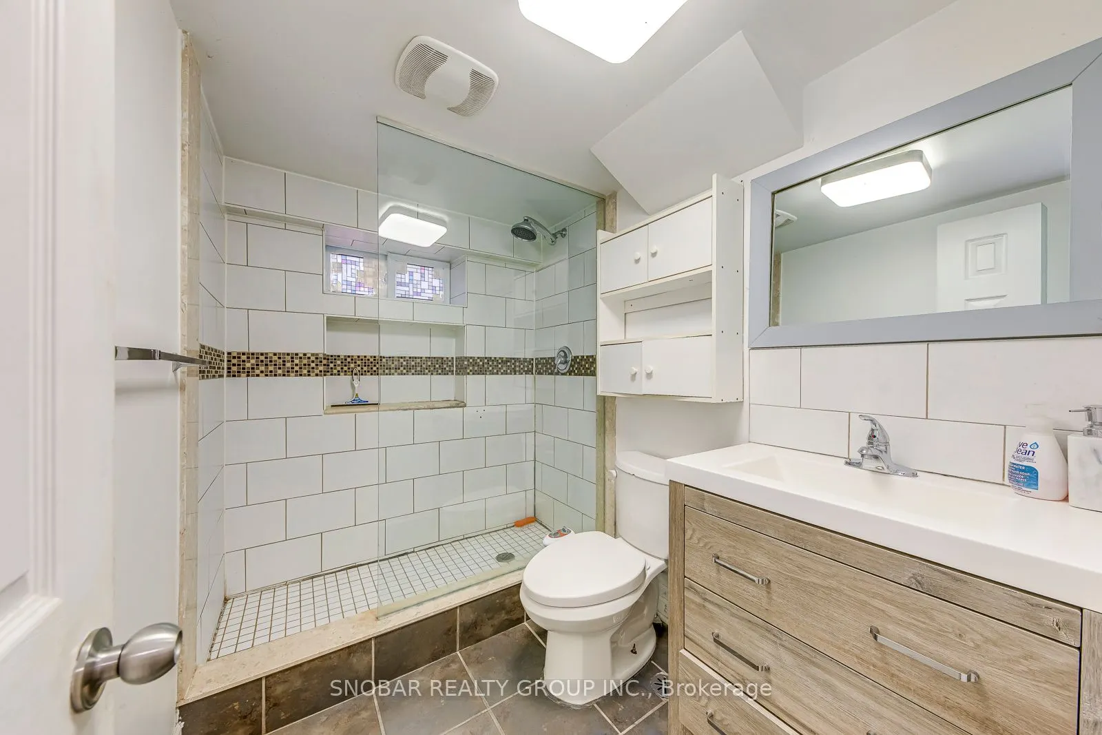 31 Genthorn Avenue