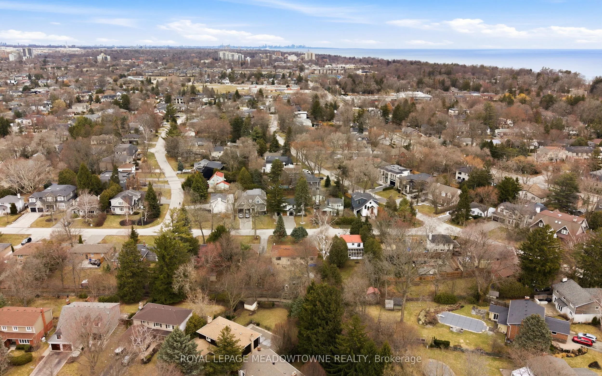208 Glen Oak Drive