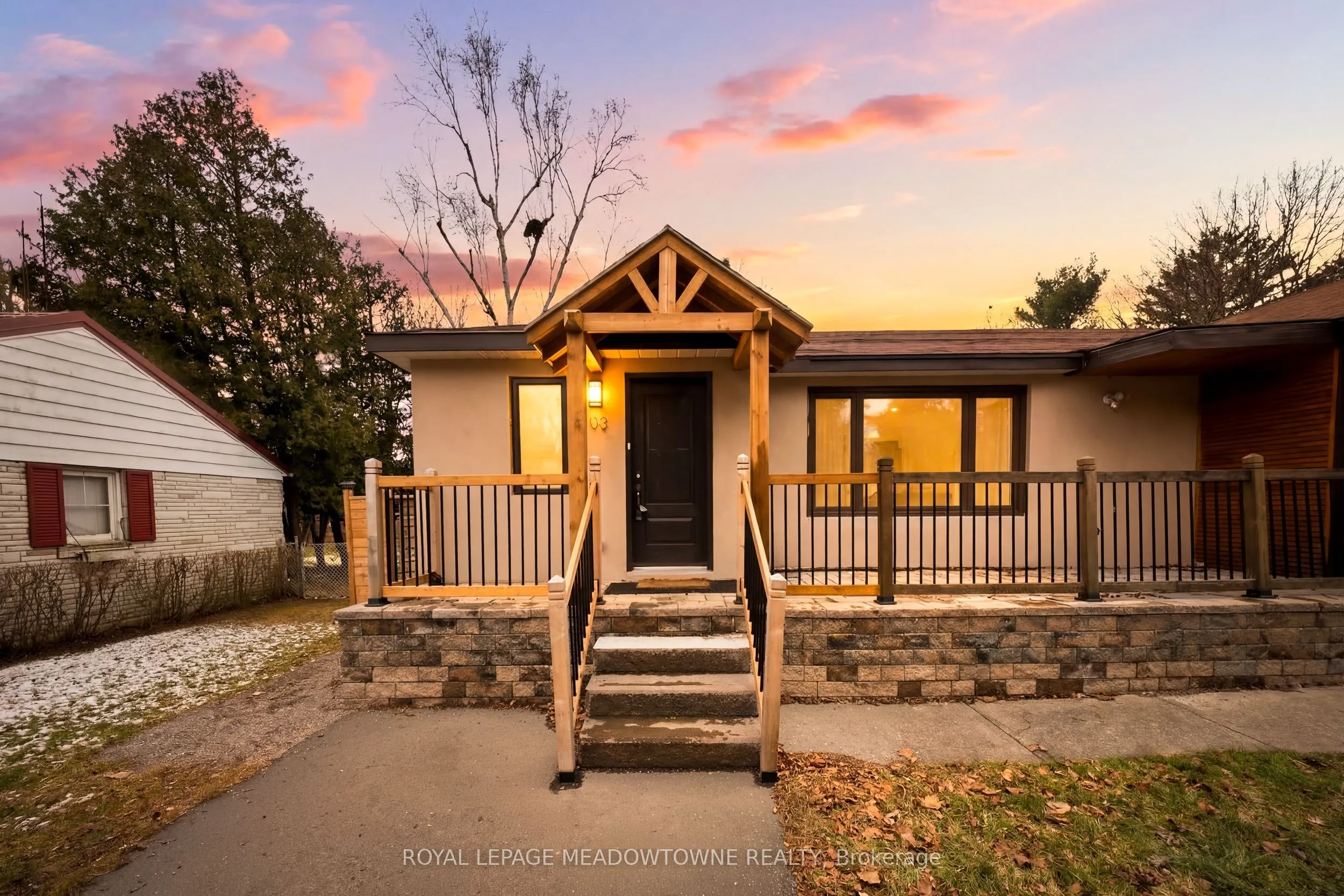 208 Glen Oak Drive
