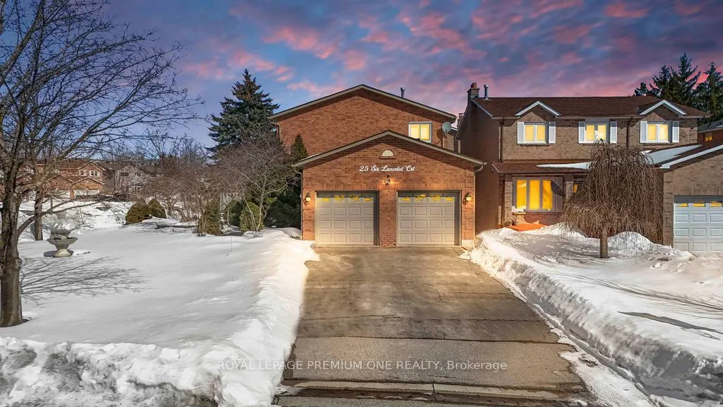 25 Sir Lancelot Court