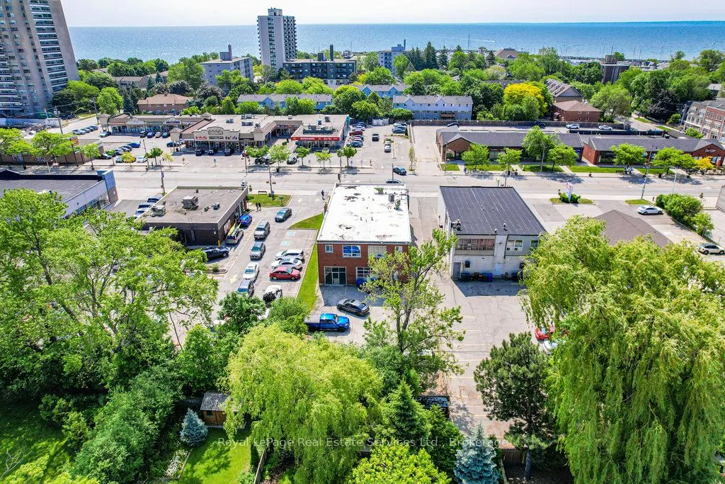 2307 - 2309 Lakeshore Road W