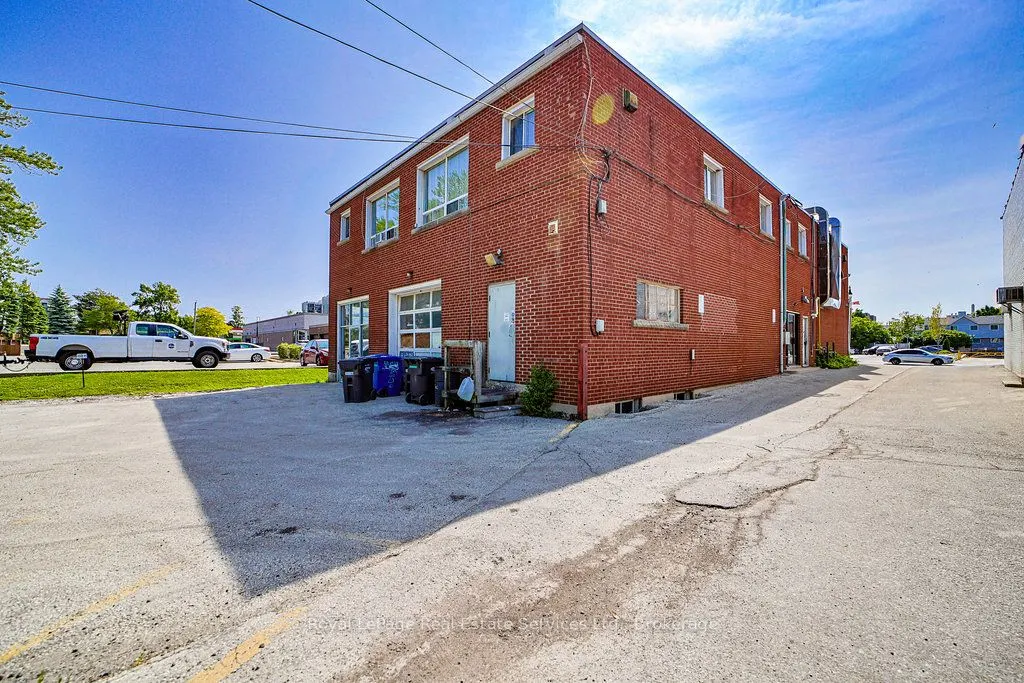 2307 - 2309 Lakeshore Road W