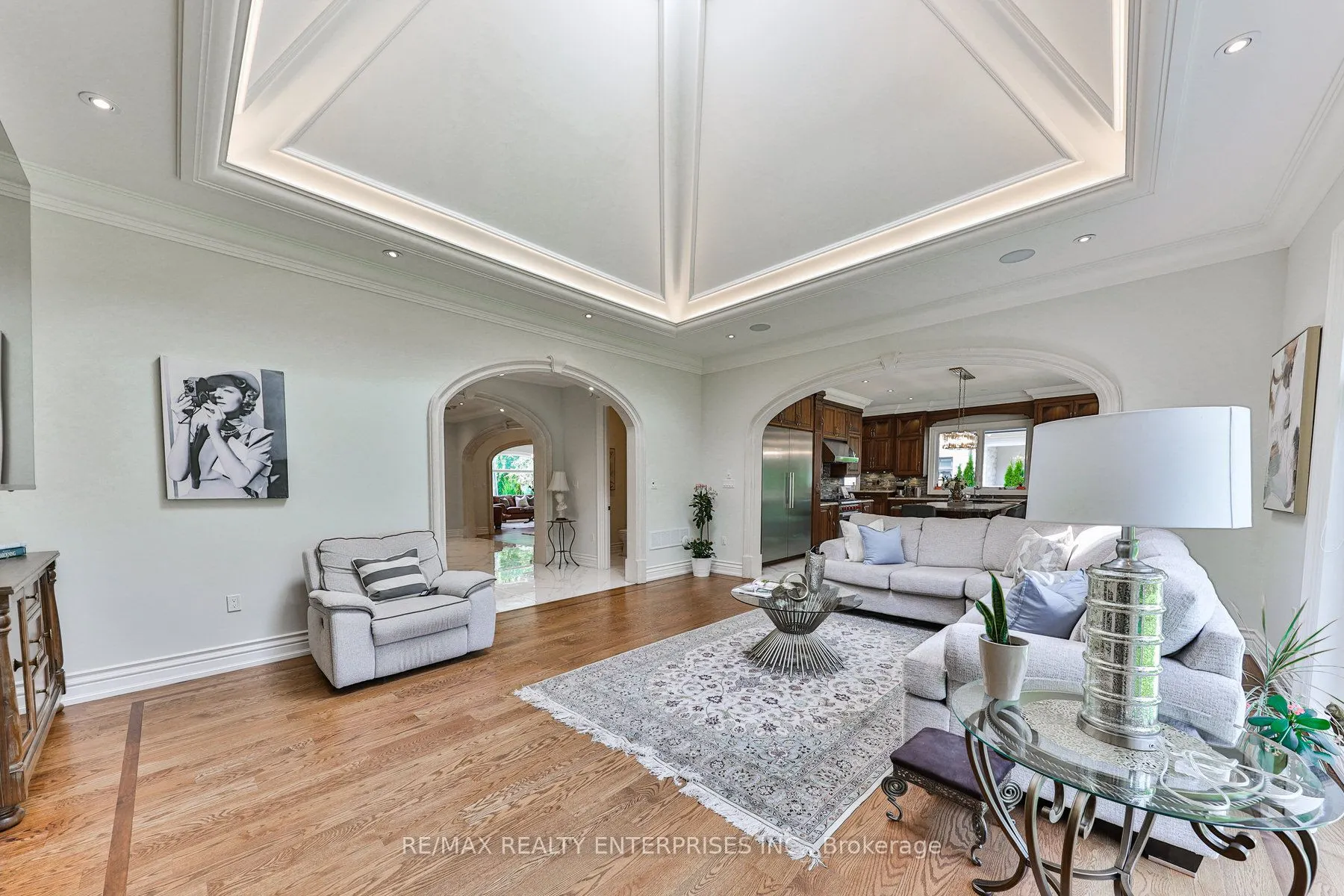 1511 Broadmoor Avenue