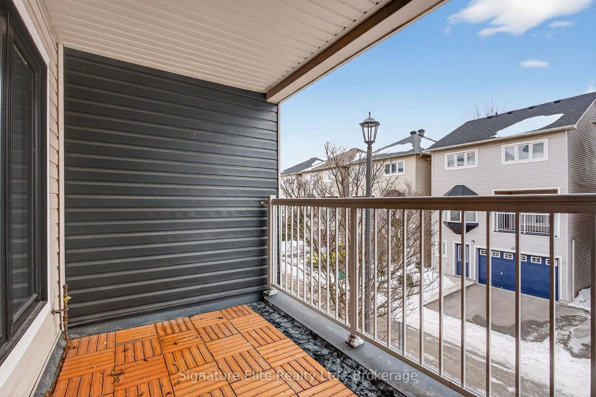 5090 Fairview Street #50