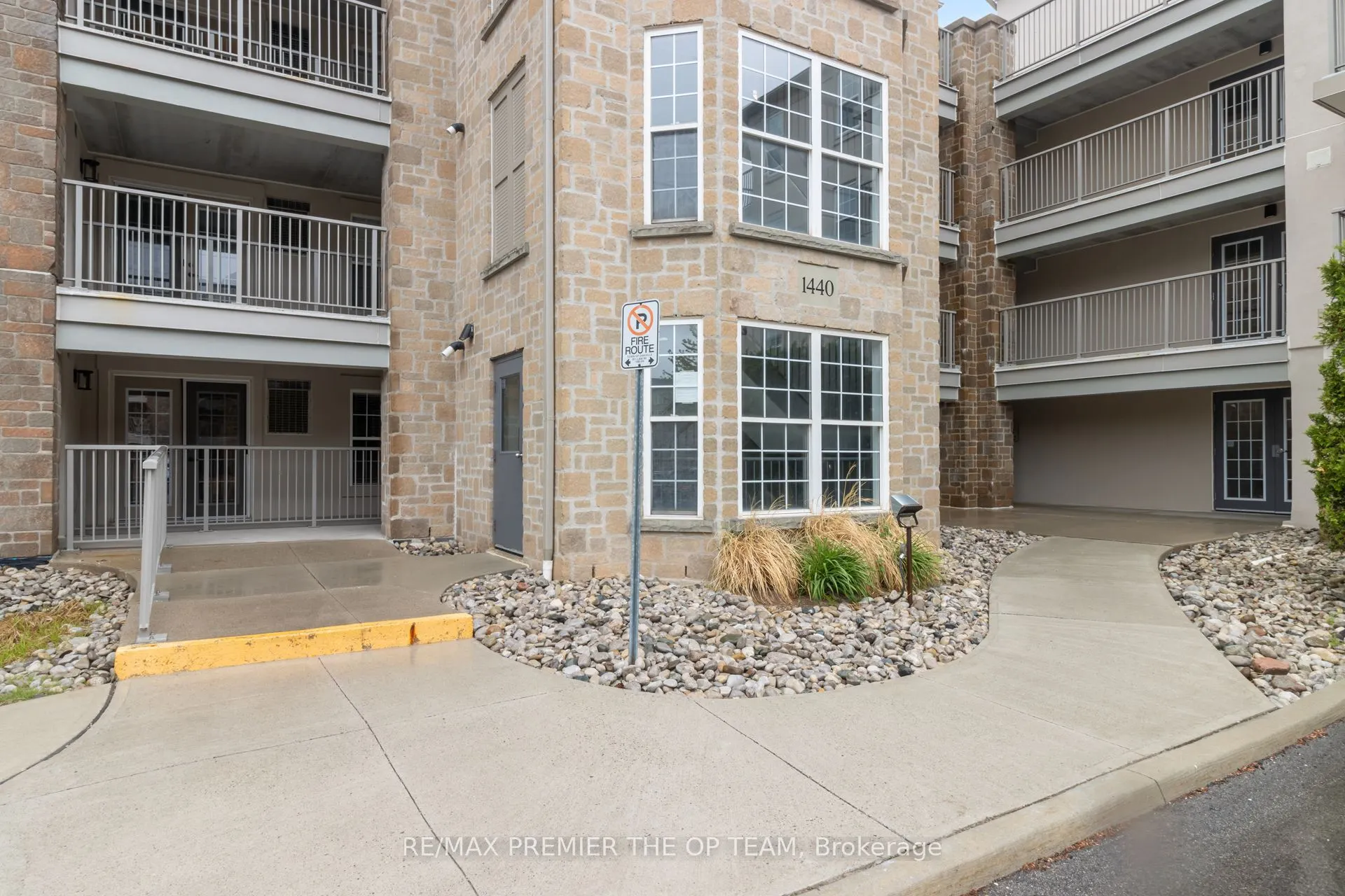 1440 Bishops Gate #404