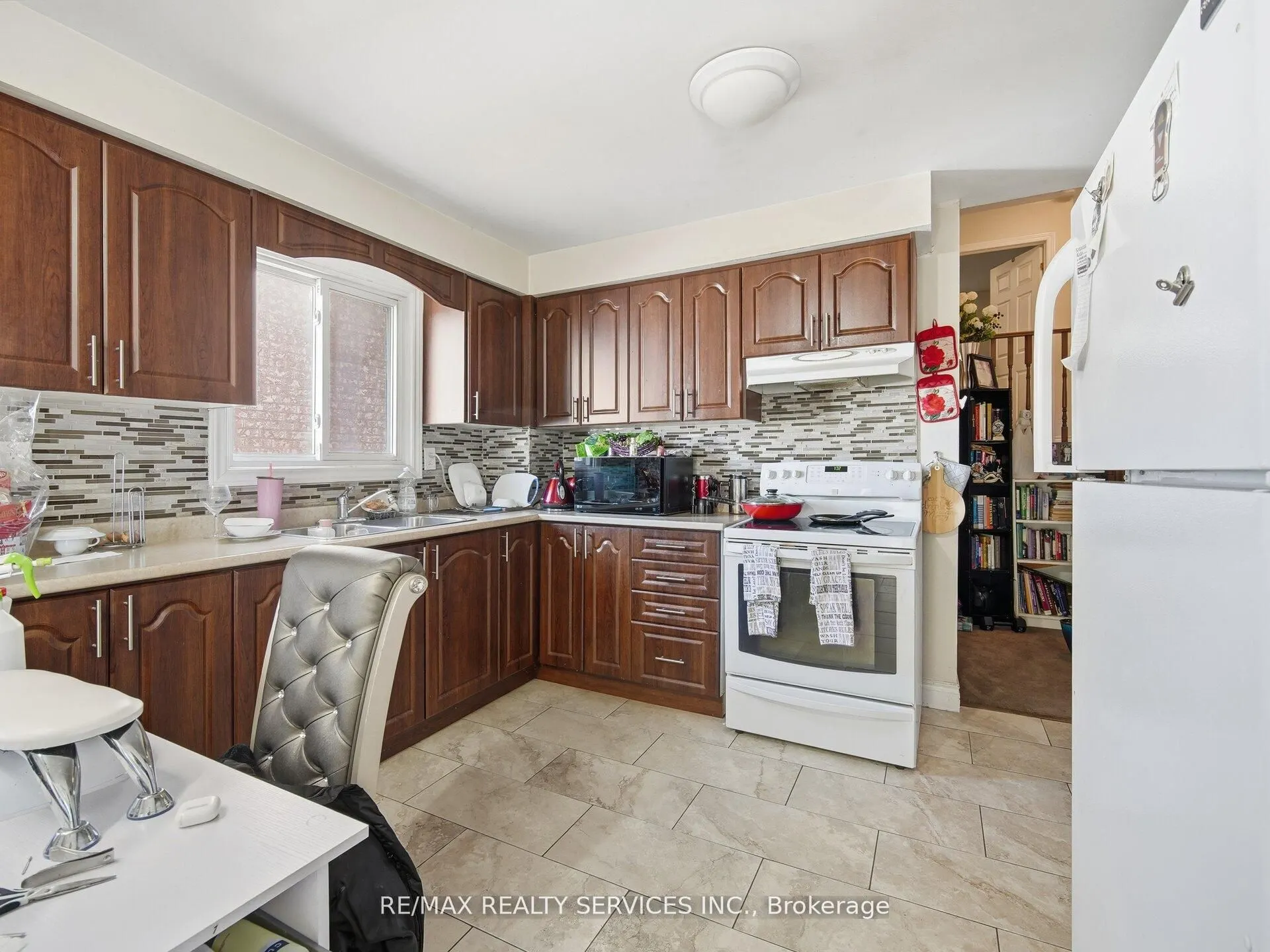 8 Deerpark Crescent