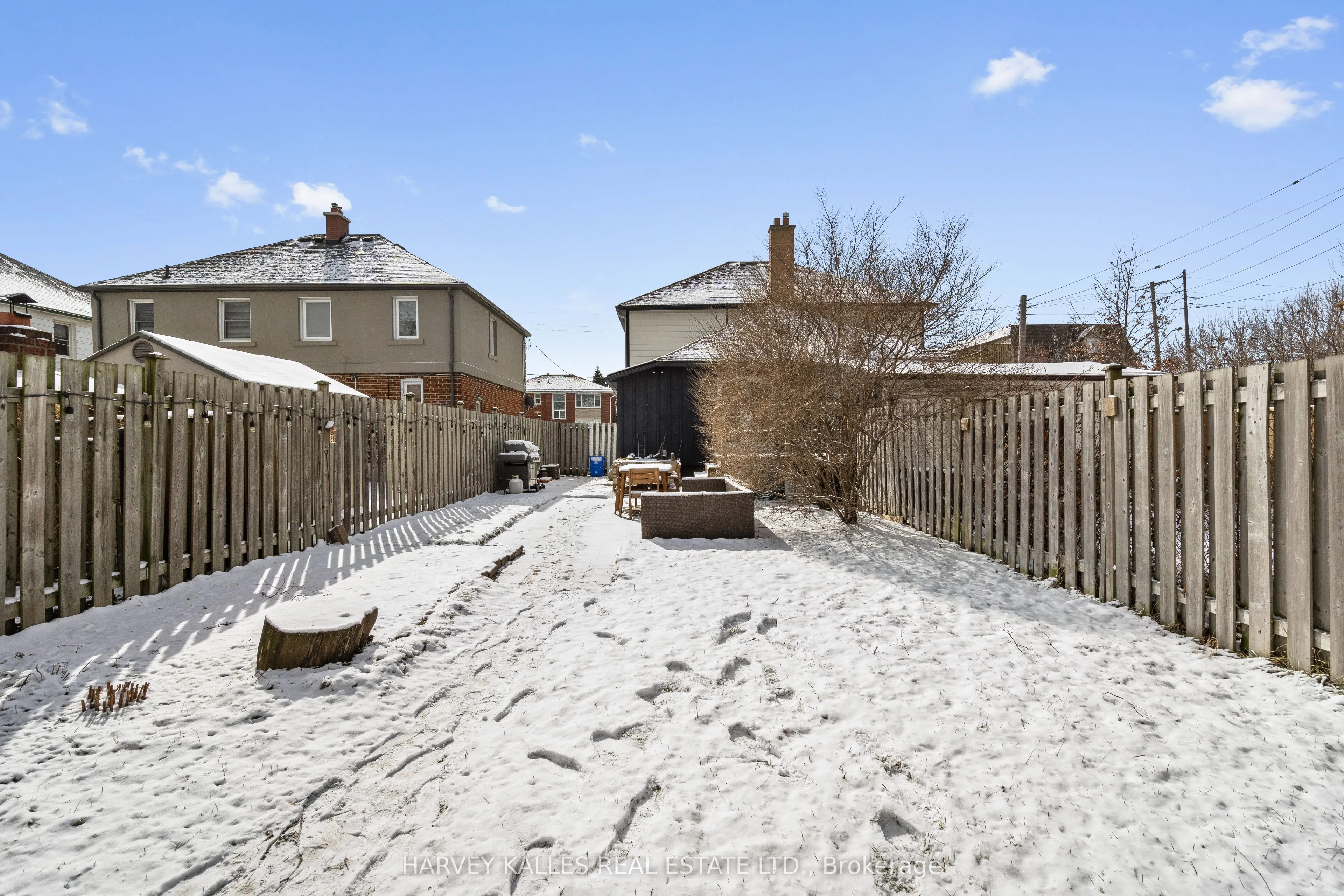 14 Manitoba Street