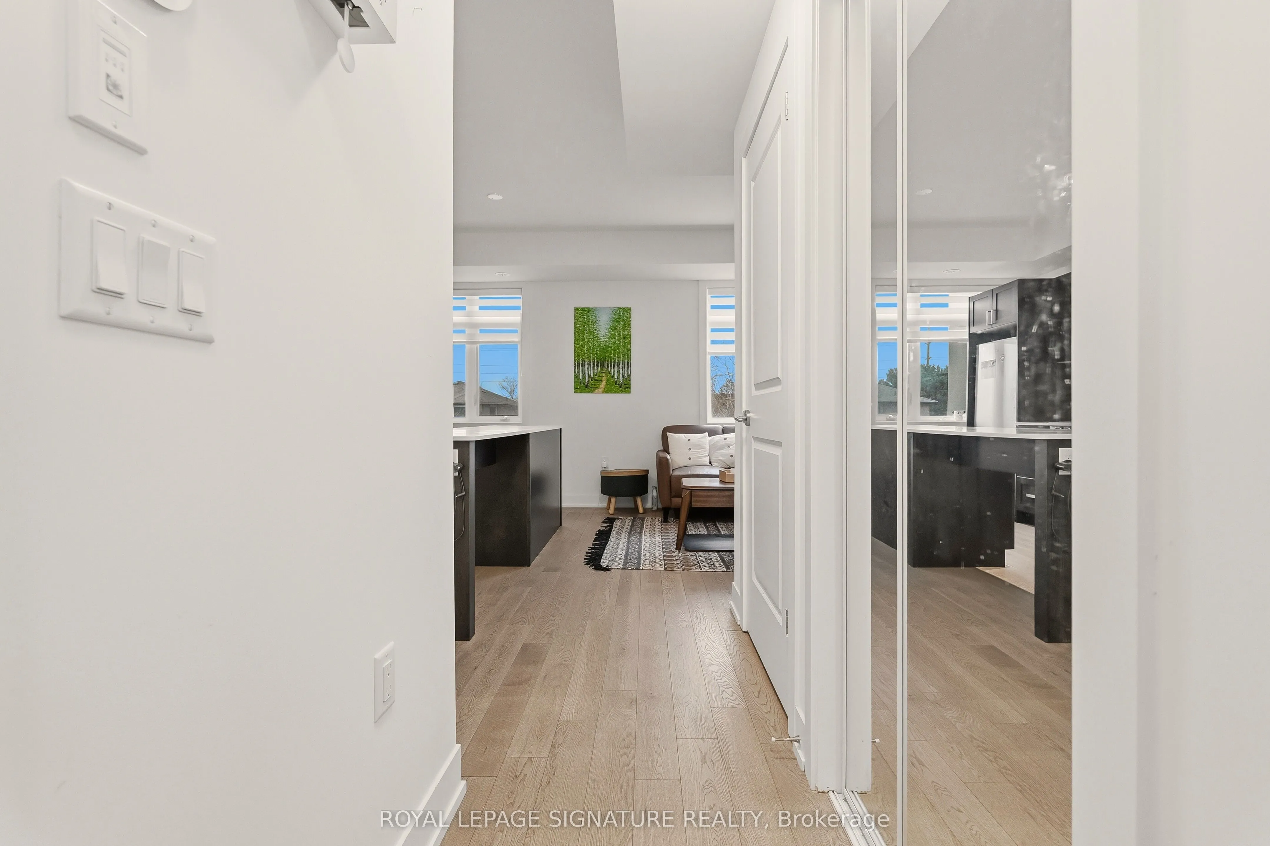 1062 Douglas McCurdy Common #227