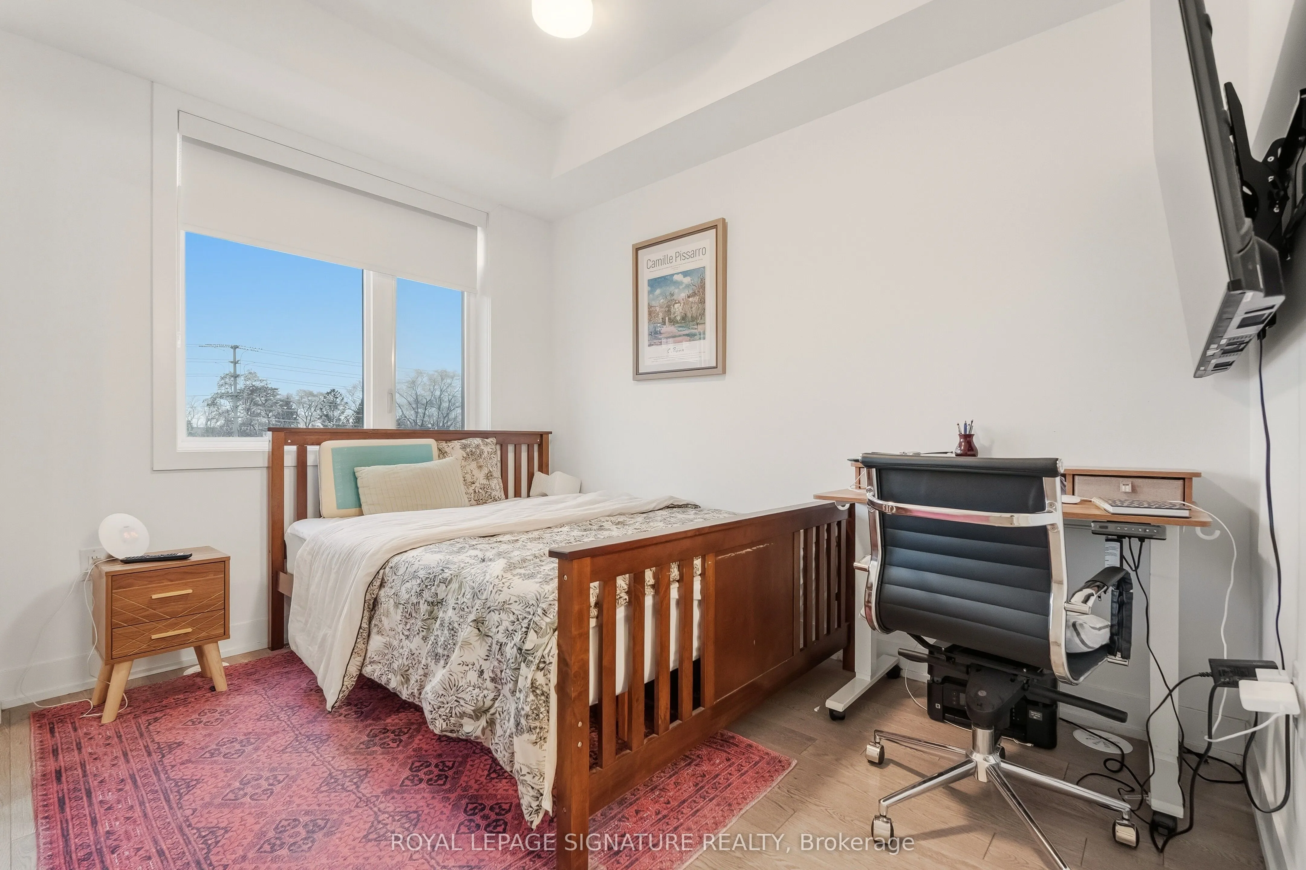 1062 Douglas McCurdy Common #227