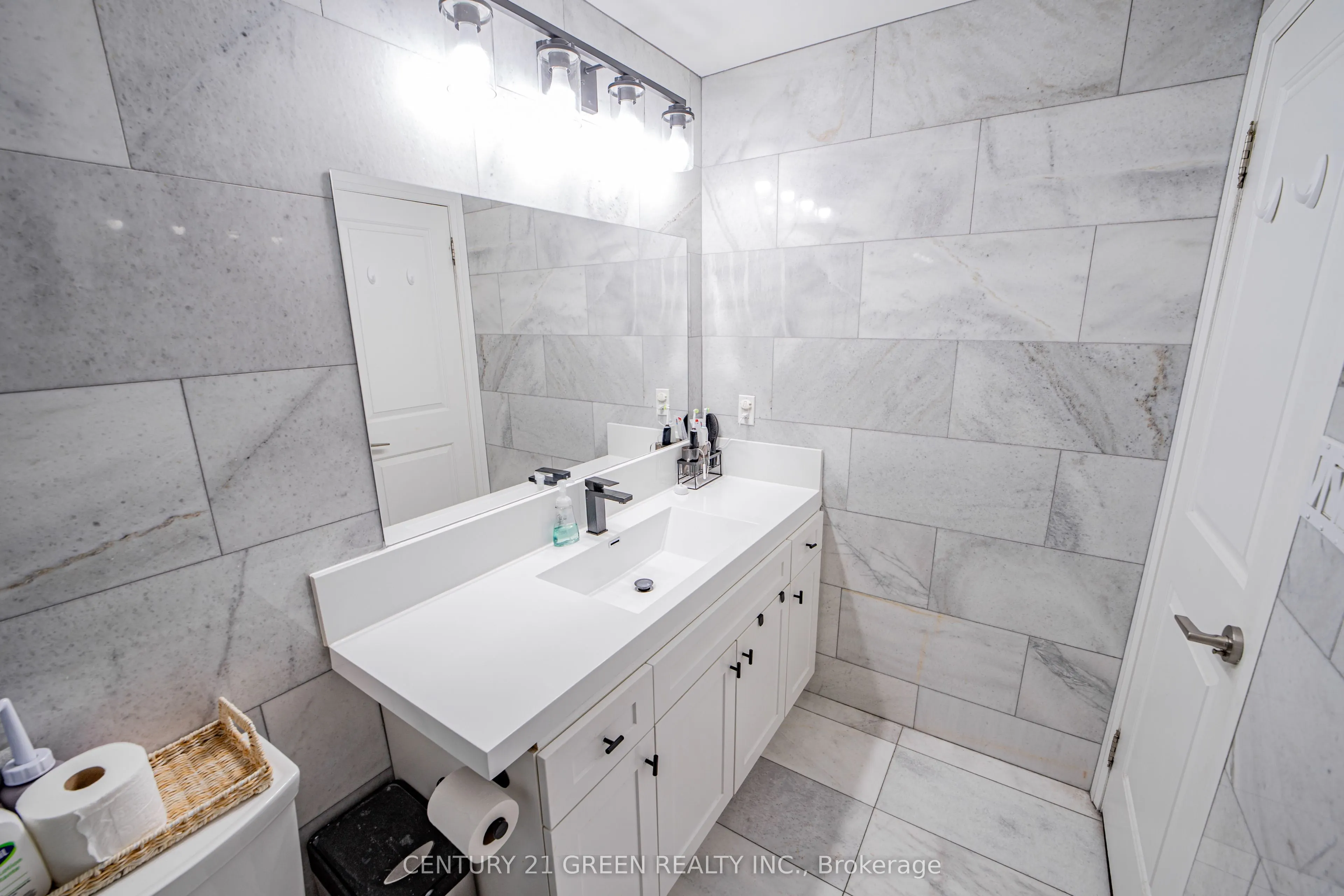 3071 Cawthra Road #5