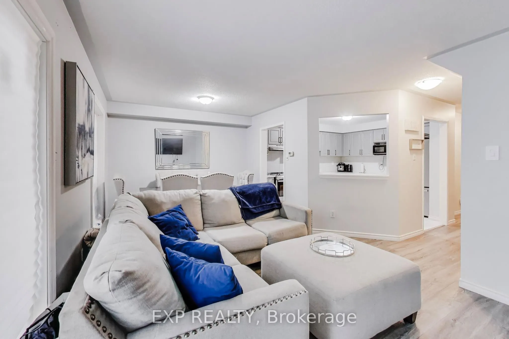 83 Wickstead Court #44