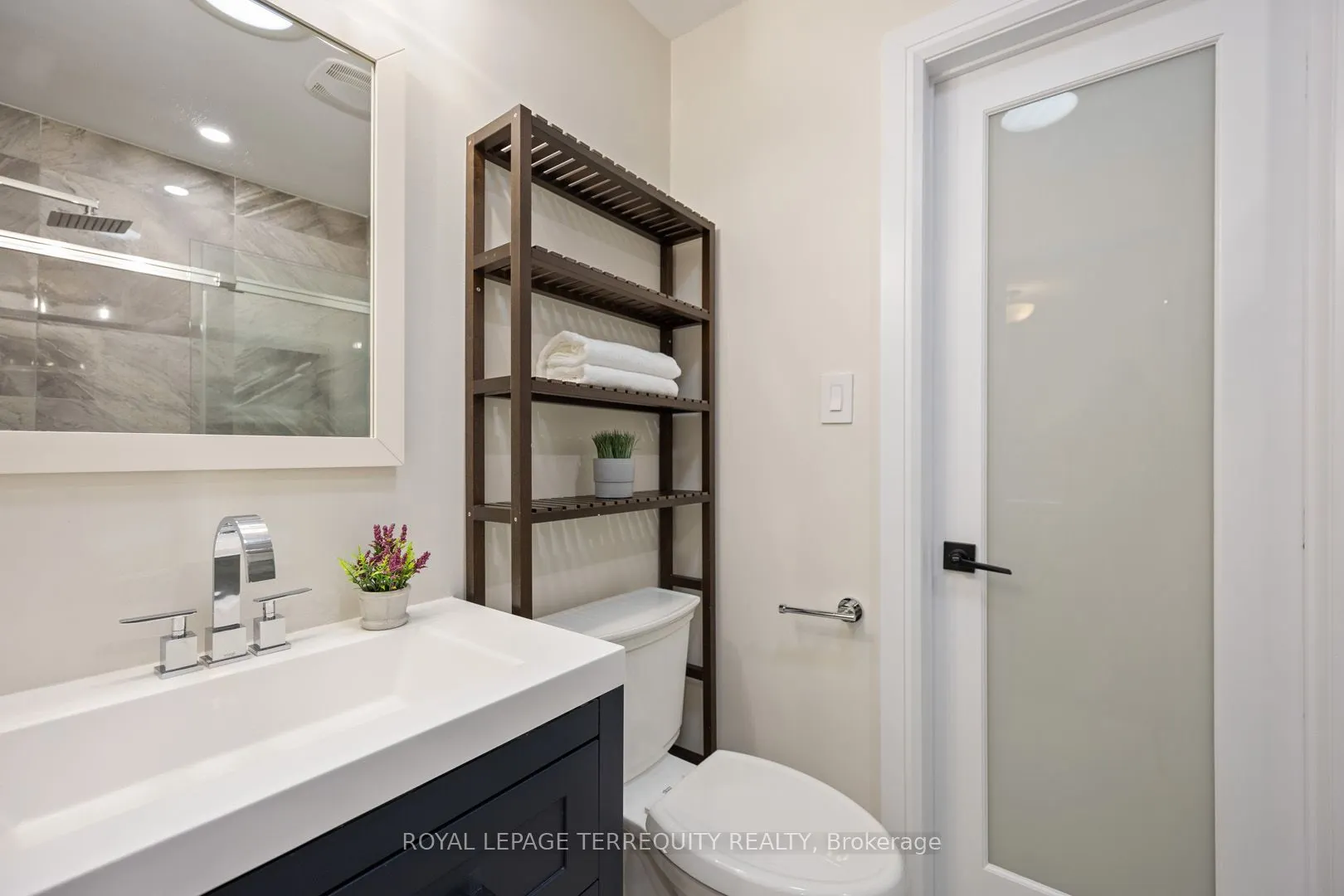 2059 Shawanaga Trail