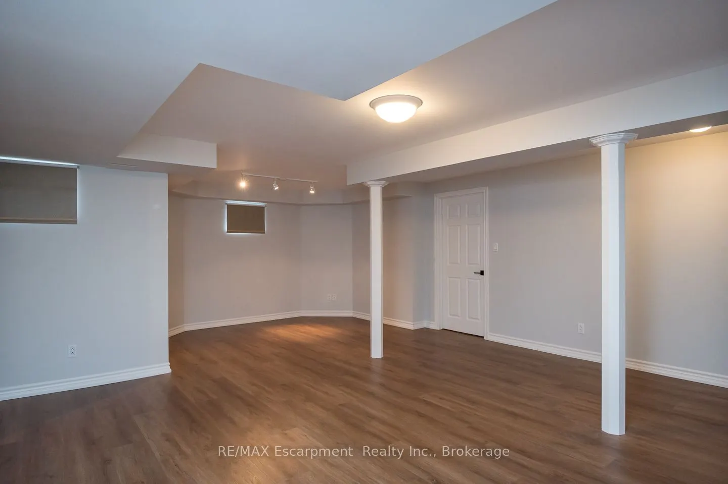 4155 Stonebridge Crescent #8