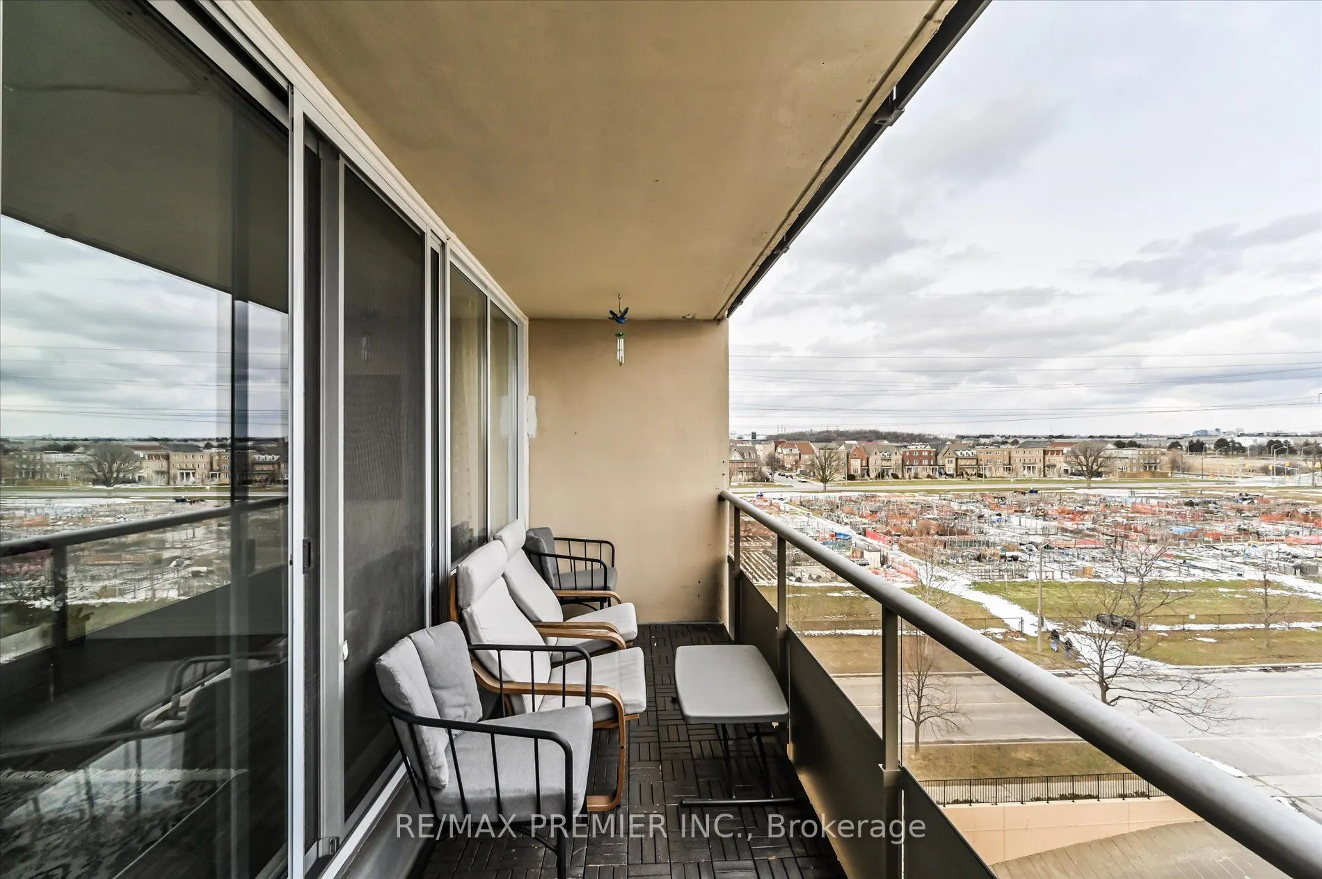 25 Four Winds Drive #604