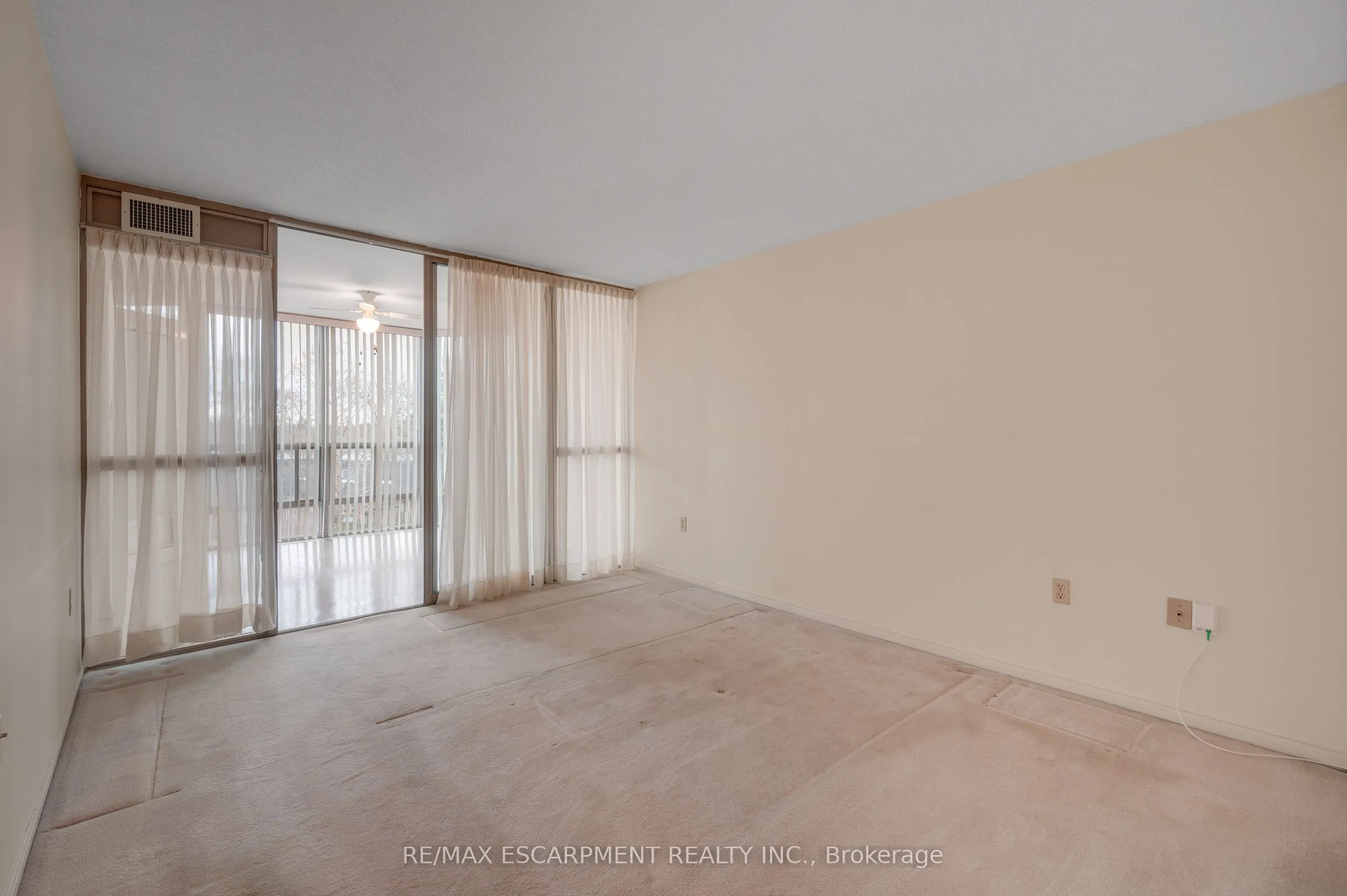 5070 Pinedale Avenue #302
