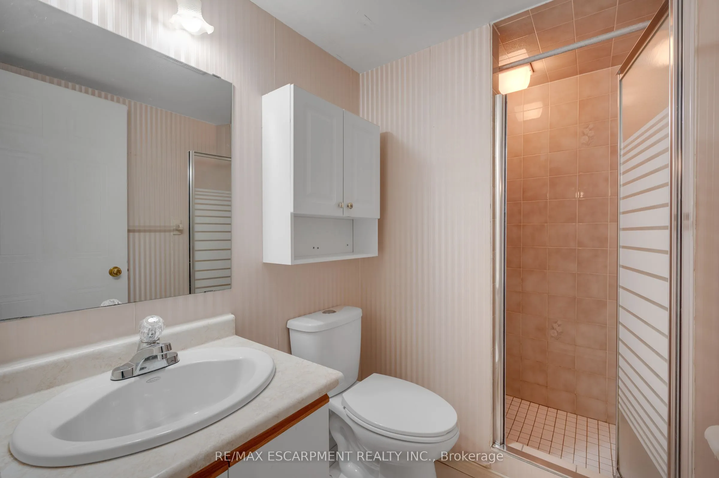 5070 Pinedale Avenue #302
