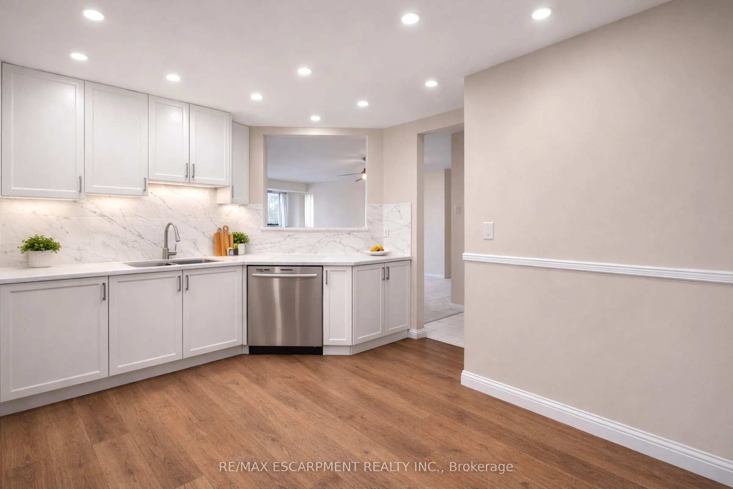 5070 Pinedale Avenue #302