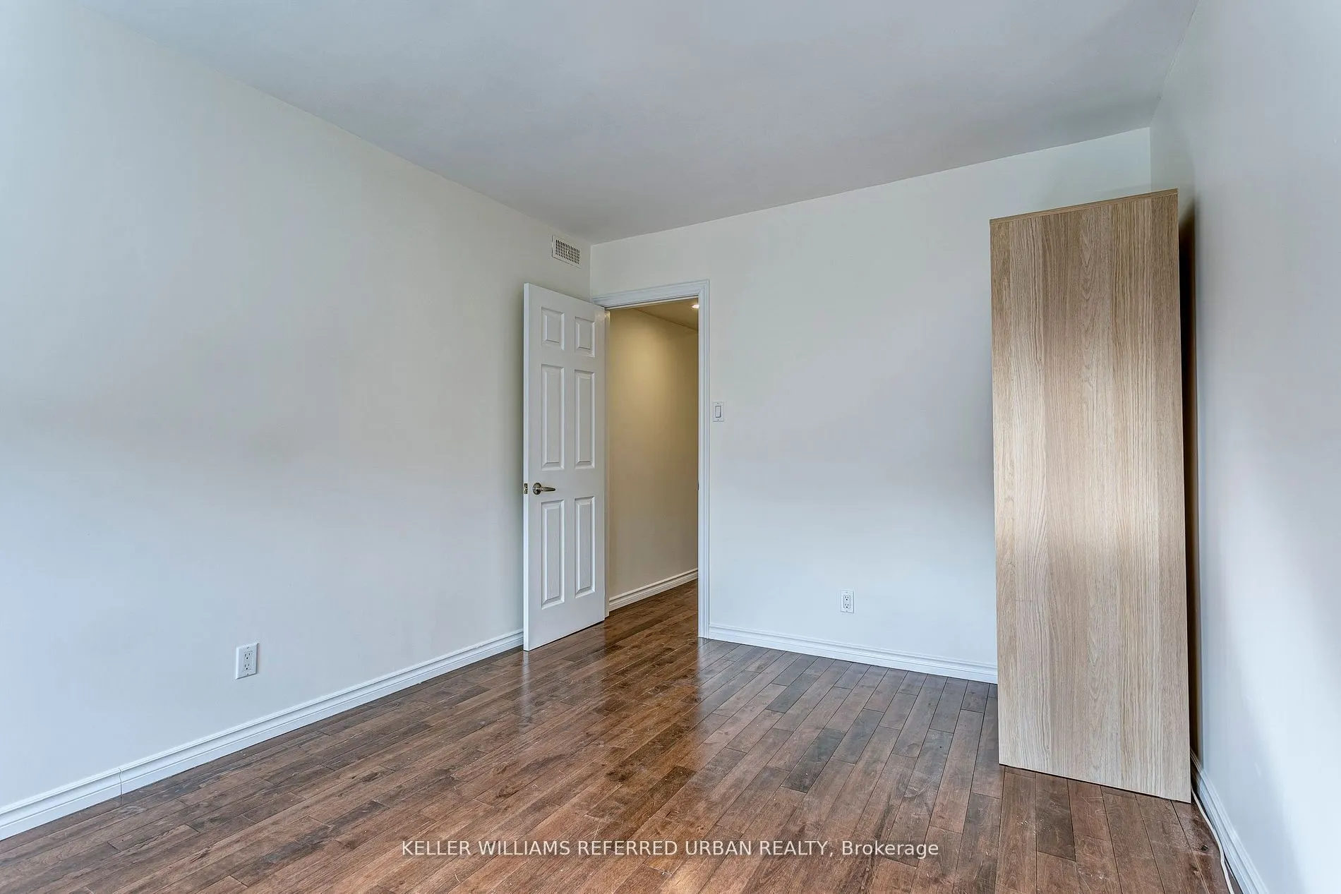 2976 Lake Shore Boulevard W #2