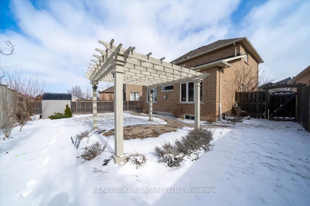 636 Serafini Crescent