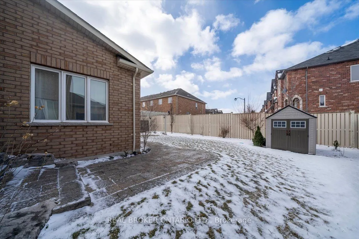 636 Serafini Crescent