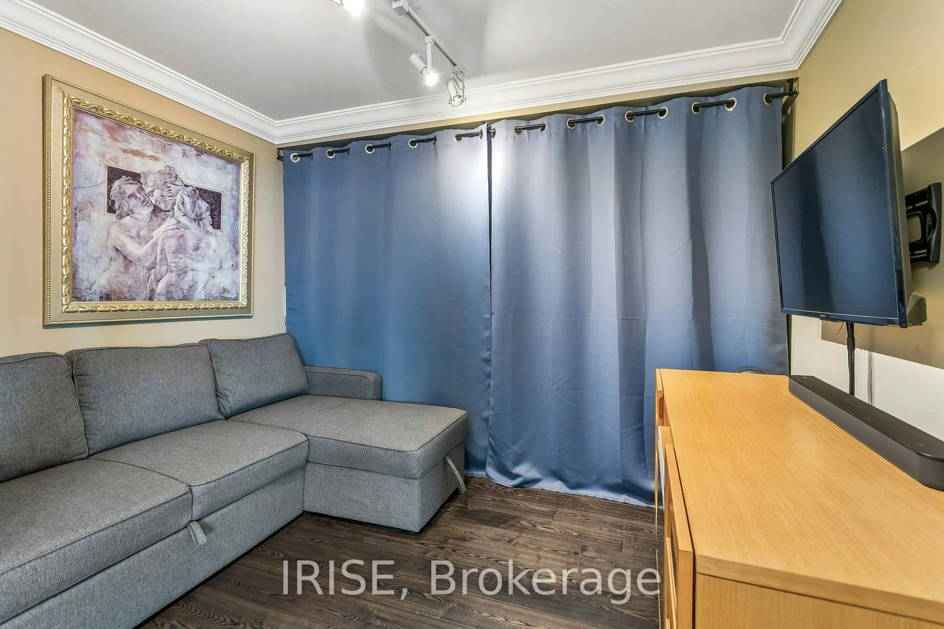 9 George Street #PH01