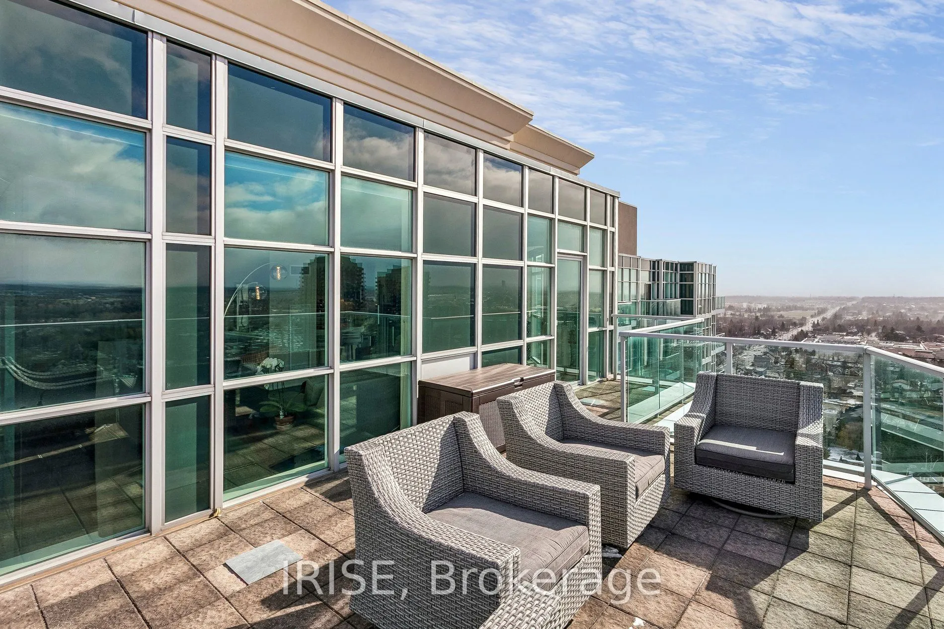 9 George Street #PH01