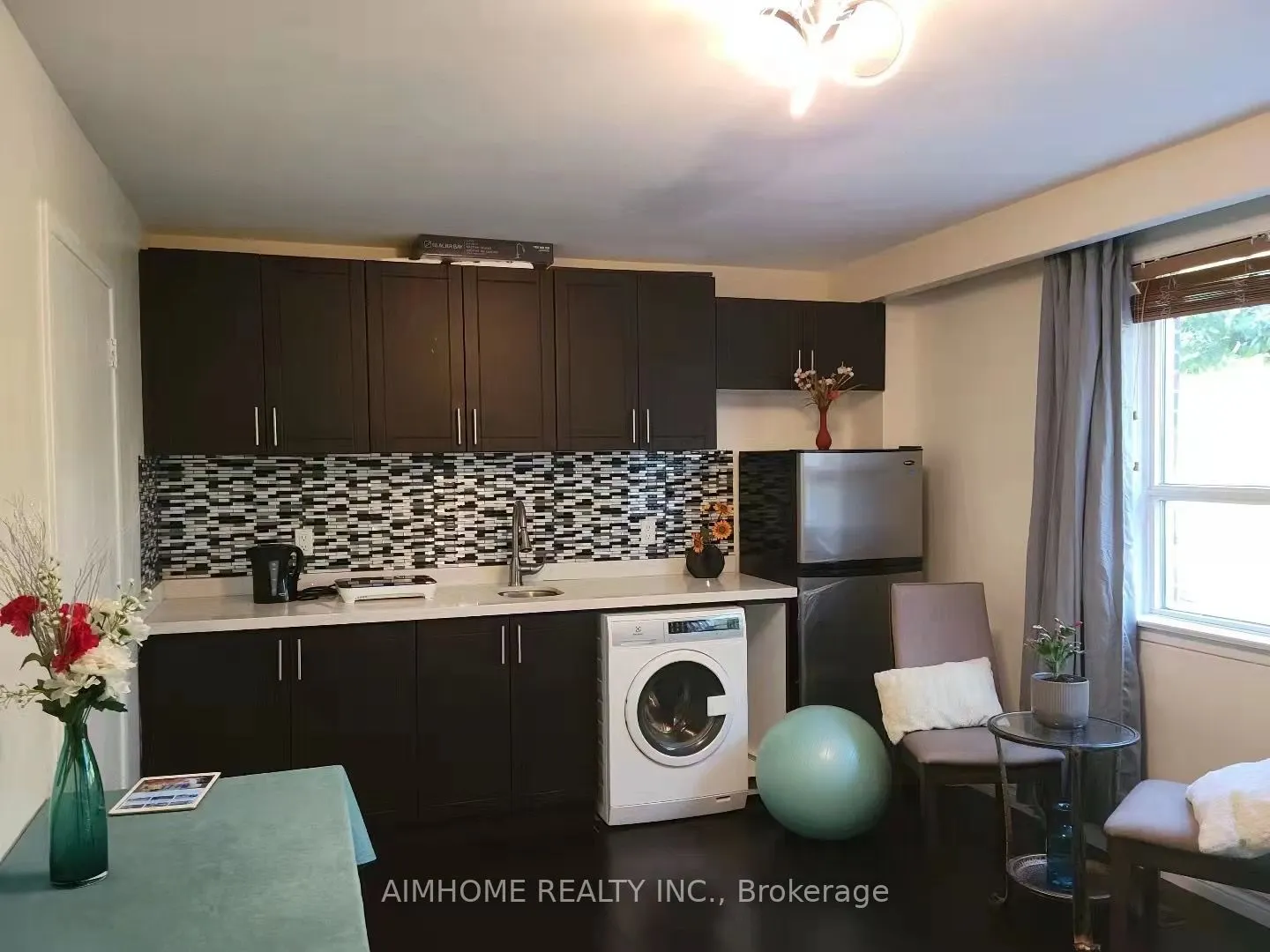 68 Claver Avenue ##1
